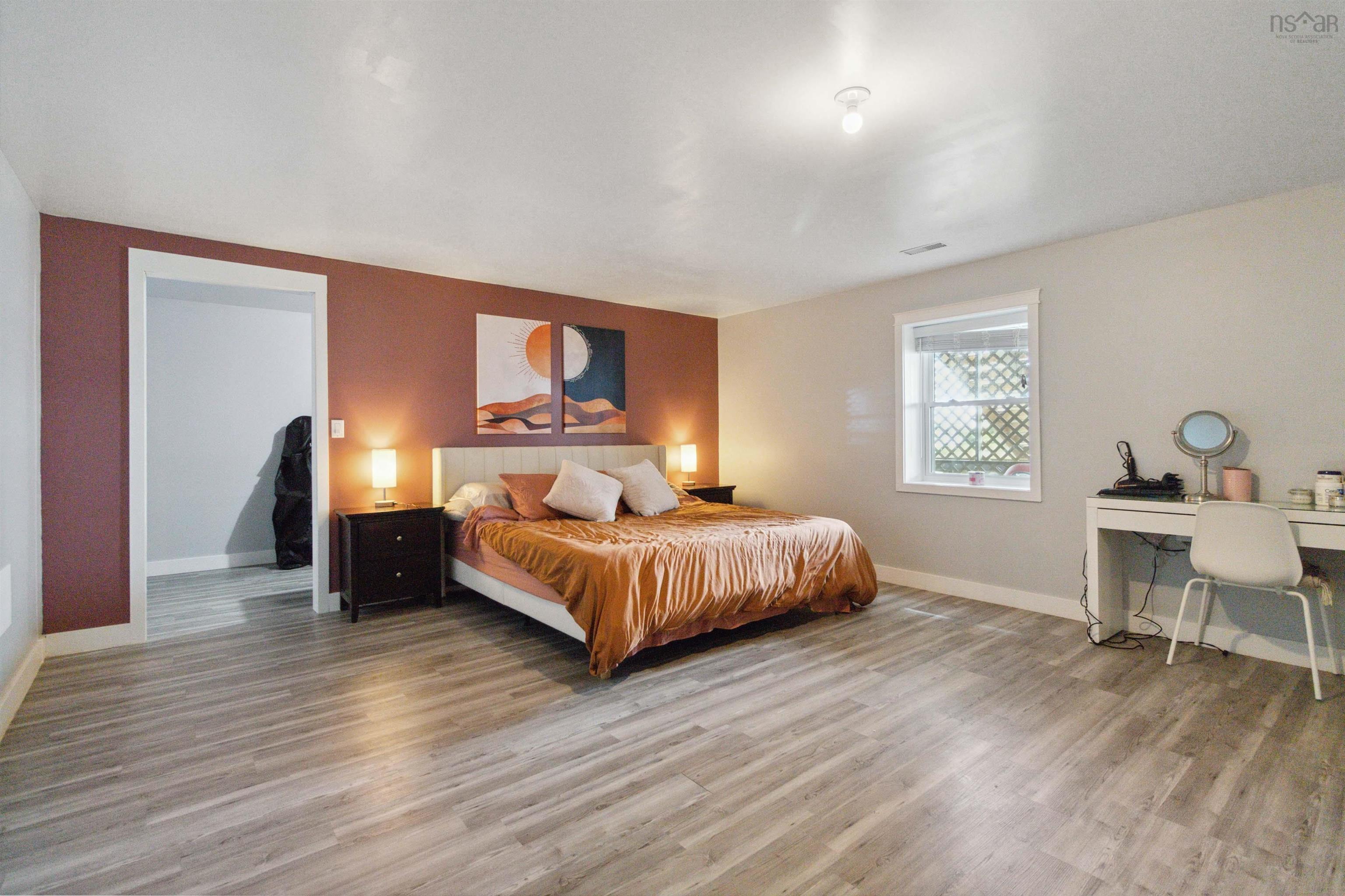 $1,295,000.00: 1112 Sandy Point Road, Sandy Point