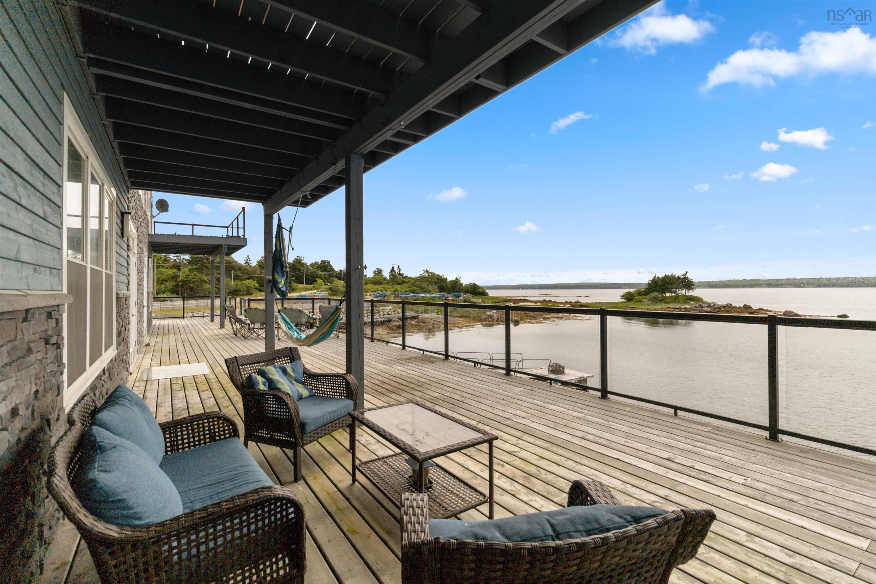 $1,295,000.00: 1112 Sandy Point Road, Sandy Point