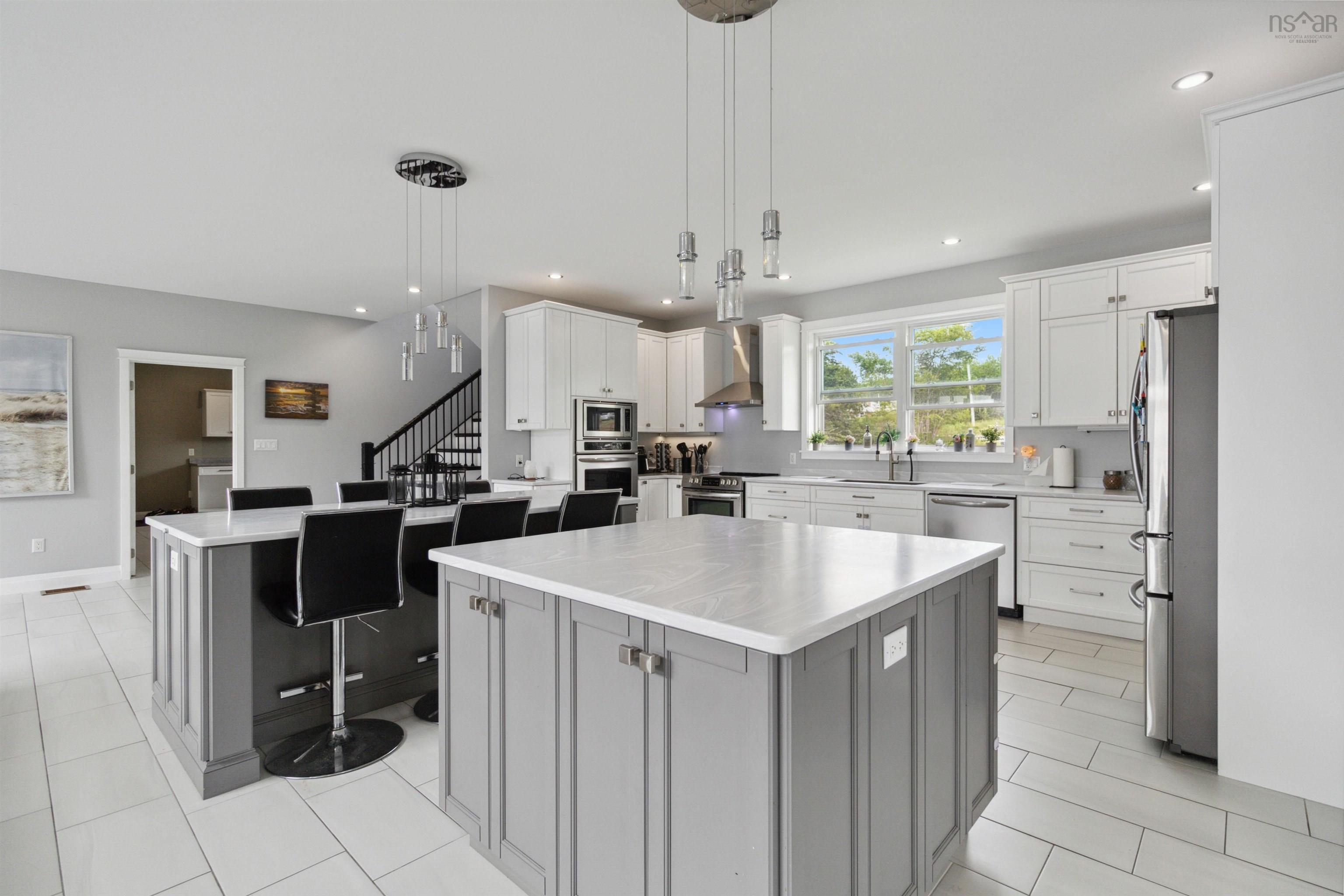 $1,295,000.00: 1112 Sandy Point Road, Sandy Point