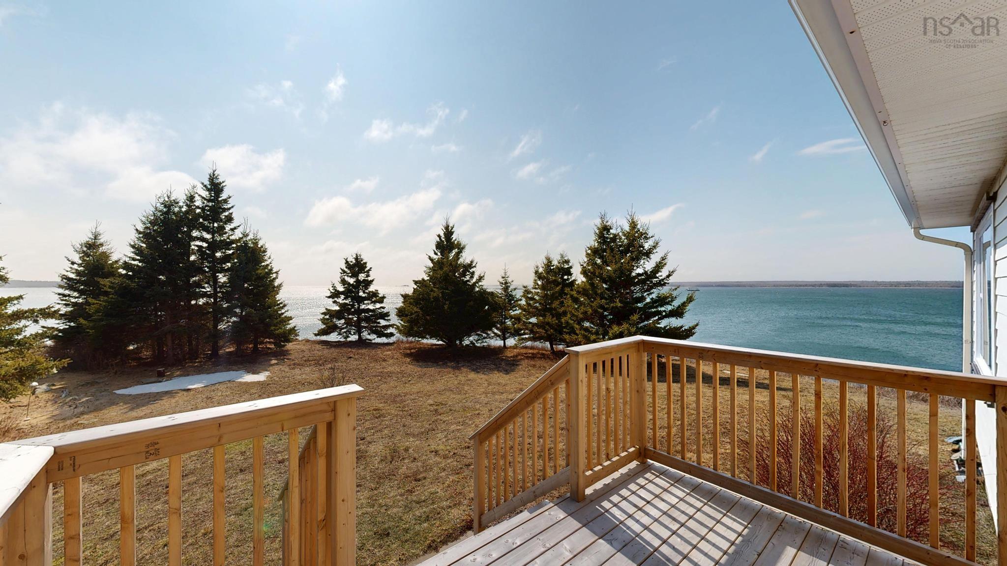 $434,000.00: 29 Slipway Road, West Green Harbour