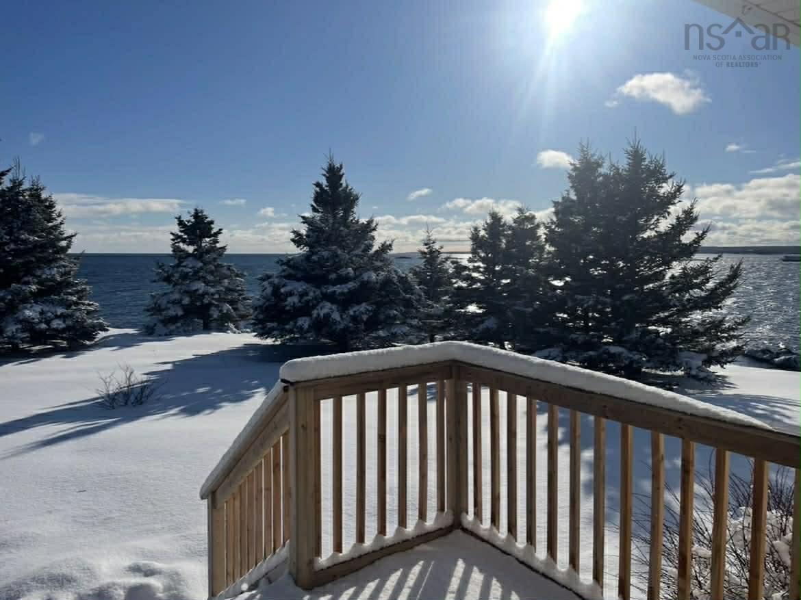 $434,000.00: 29 Slipway Road, West Green Harbour