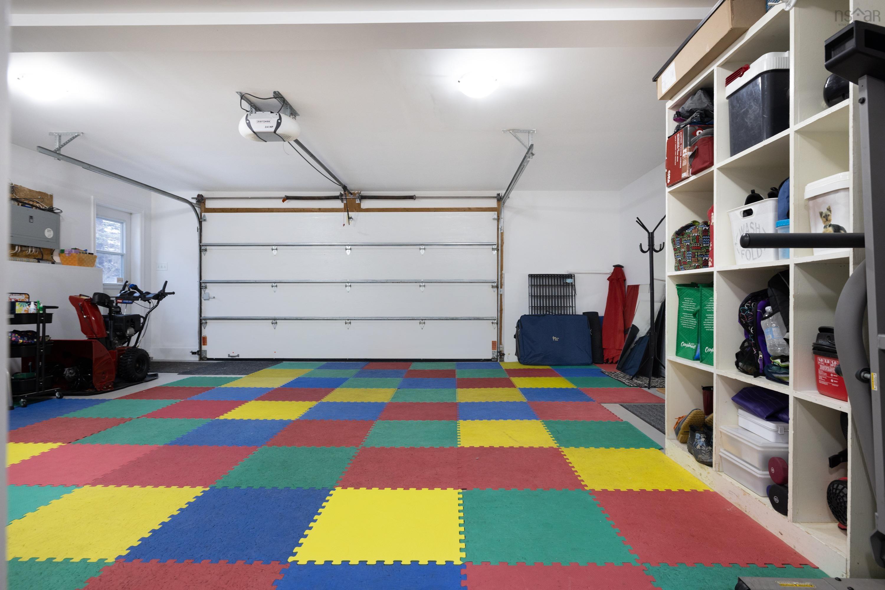 $739,900.00: 6 Caytyon Court, Dartmouth