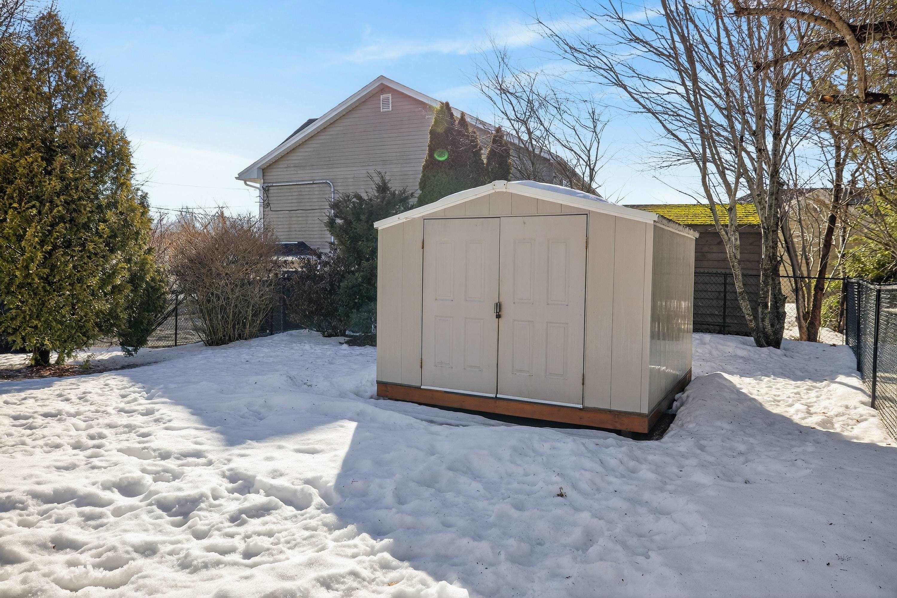 $739,900.00: 6 Caytyon Court, Dartmouth