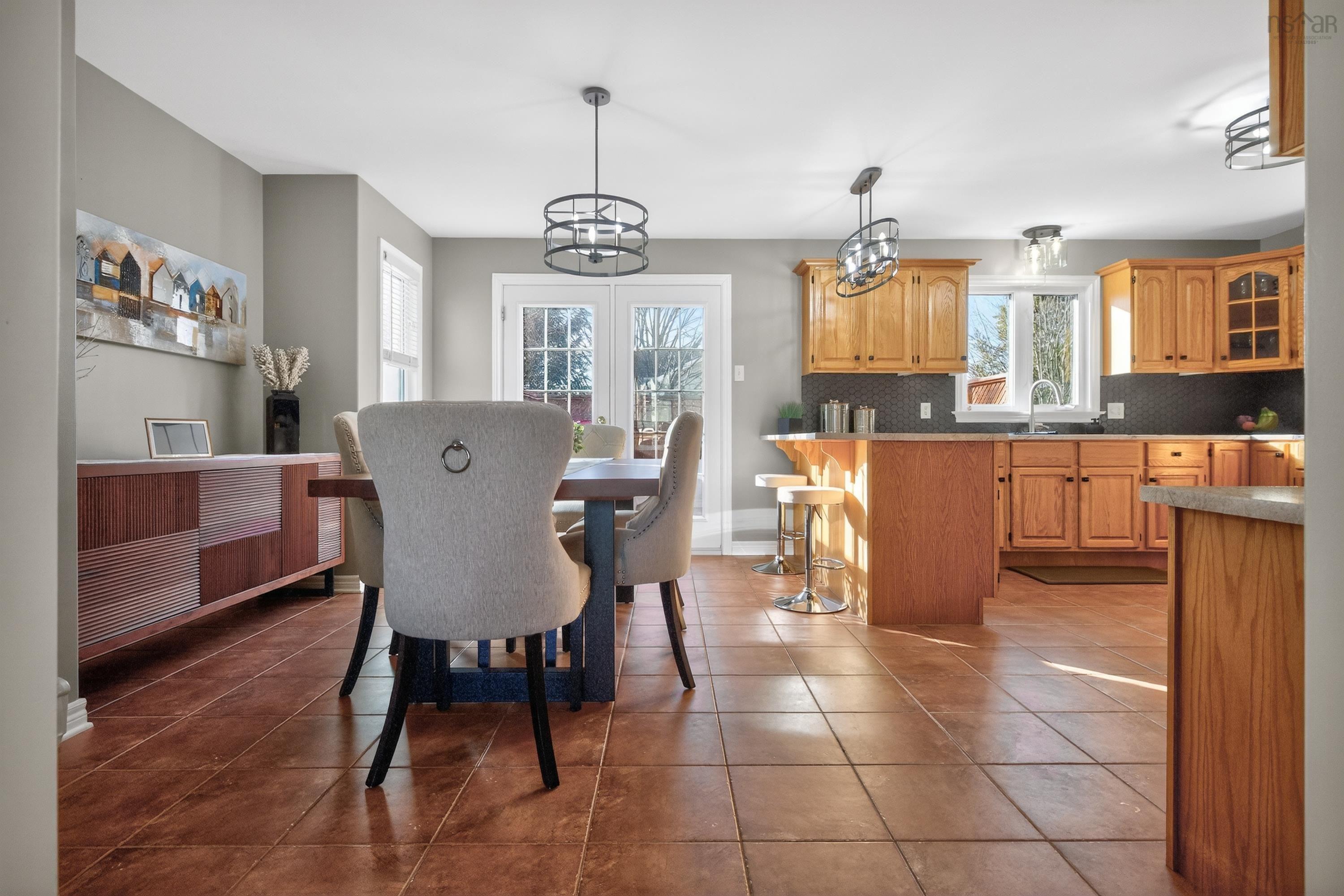 $739,900.00: 6 Caytyon Court, Dartmouth