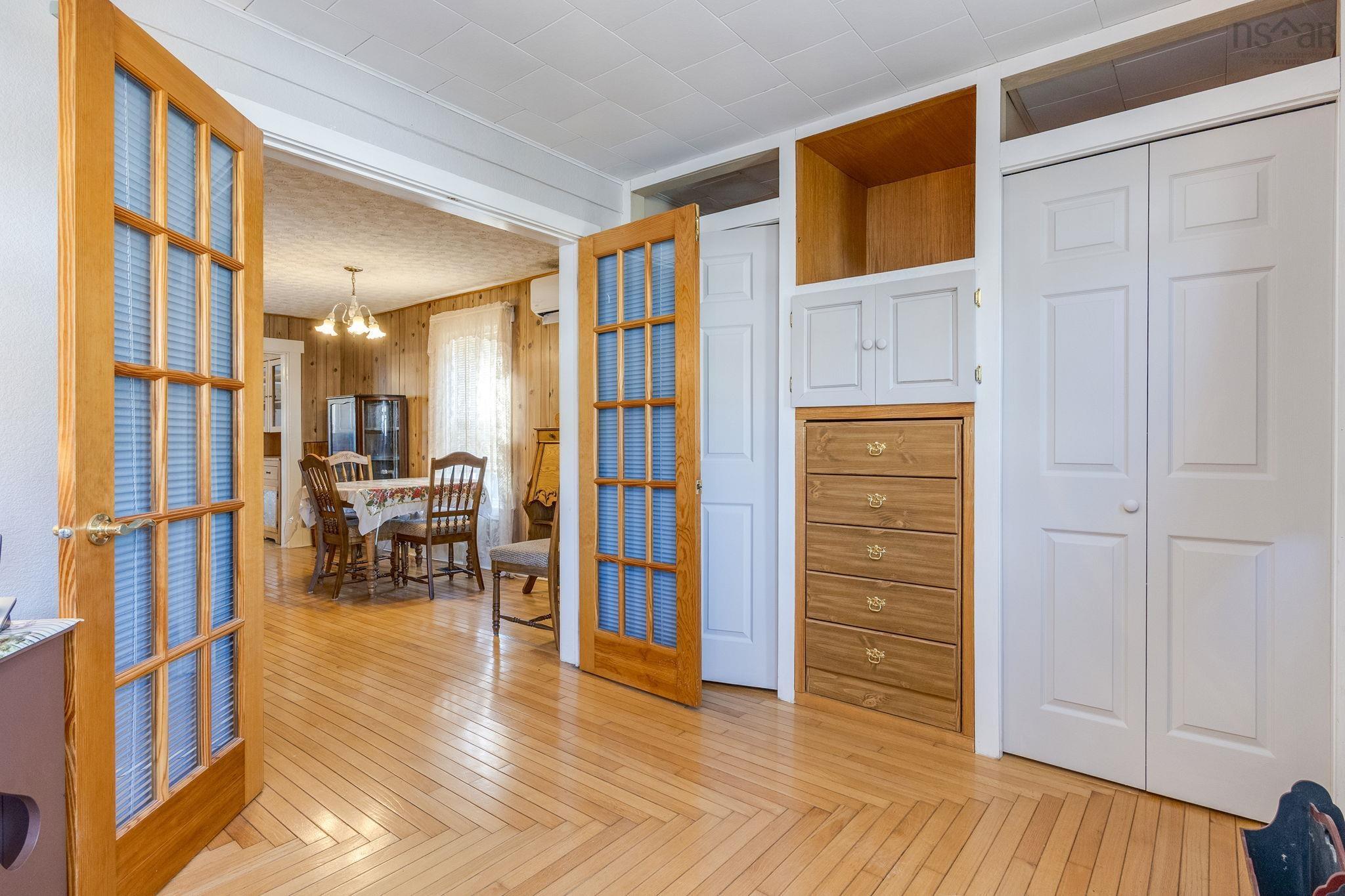 $300,000.00: 7966 Highway 10, Nictaux South