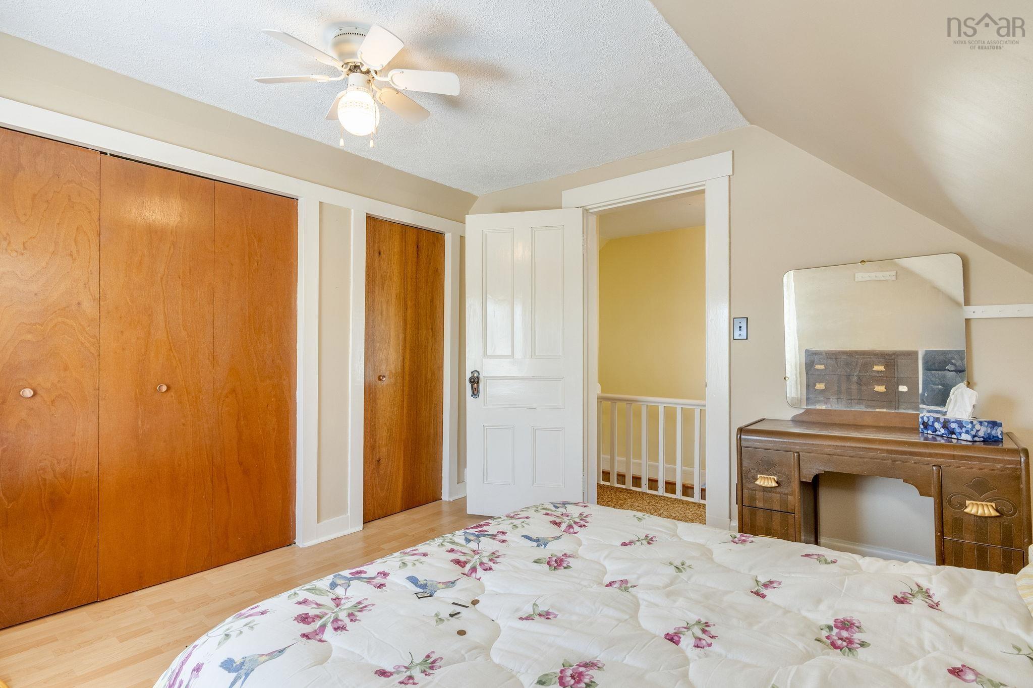 $300,000.00: 7966 Highway 10, Nictaux South