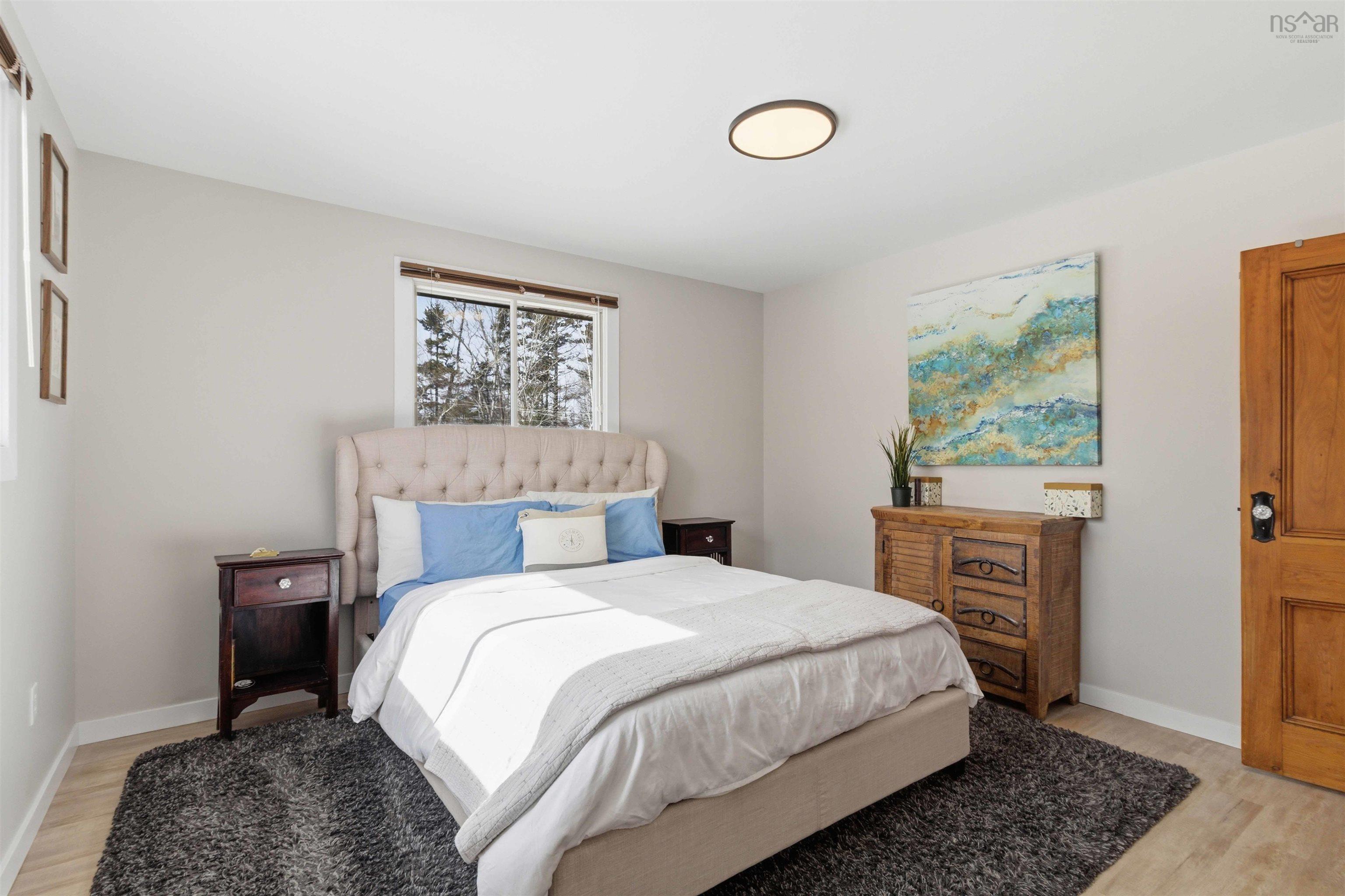 $549,900.00: 18 Charleswood Drive, Windsor Junction