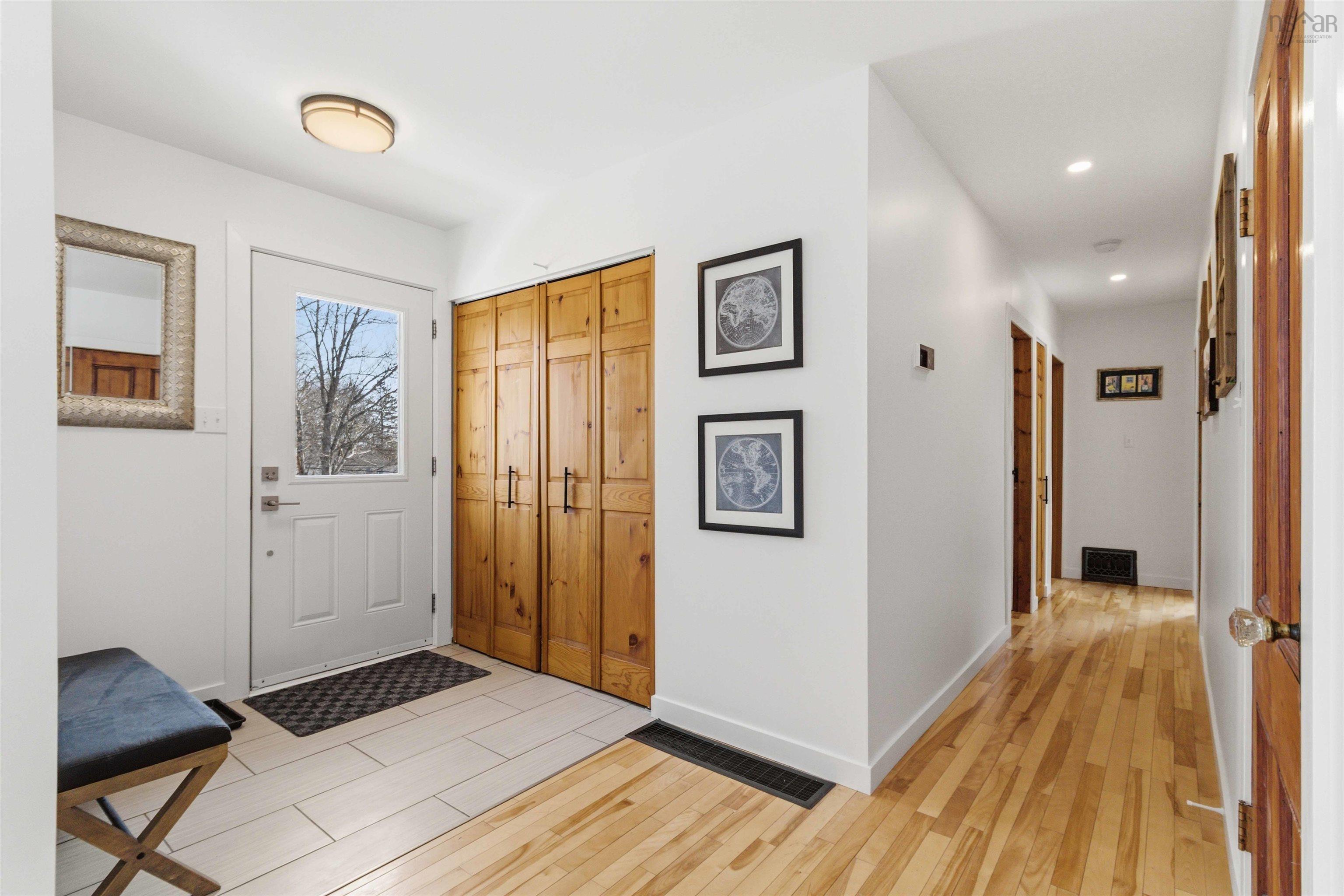 $549,900.00: 18 Charleswood Drive, Windsor Junction