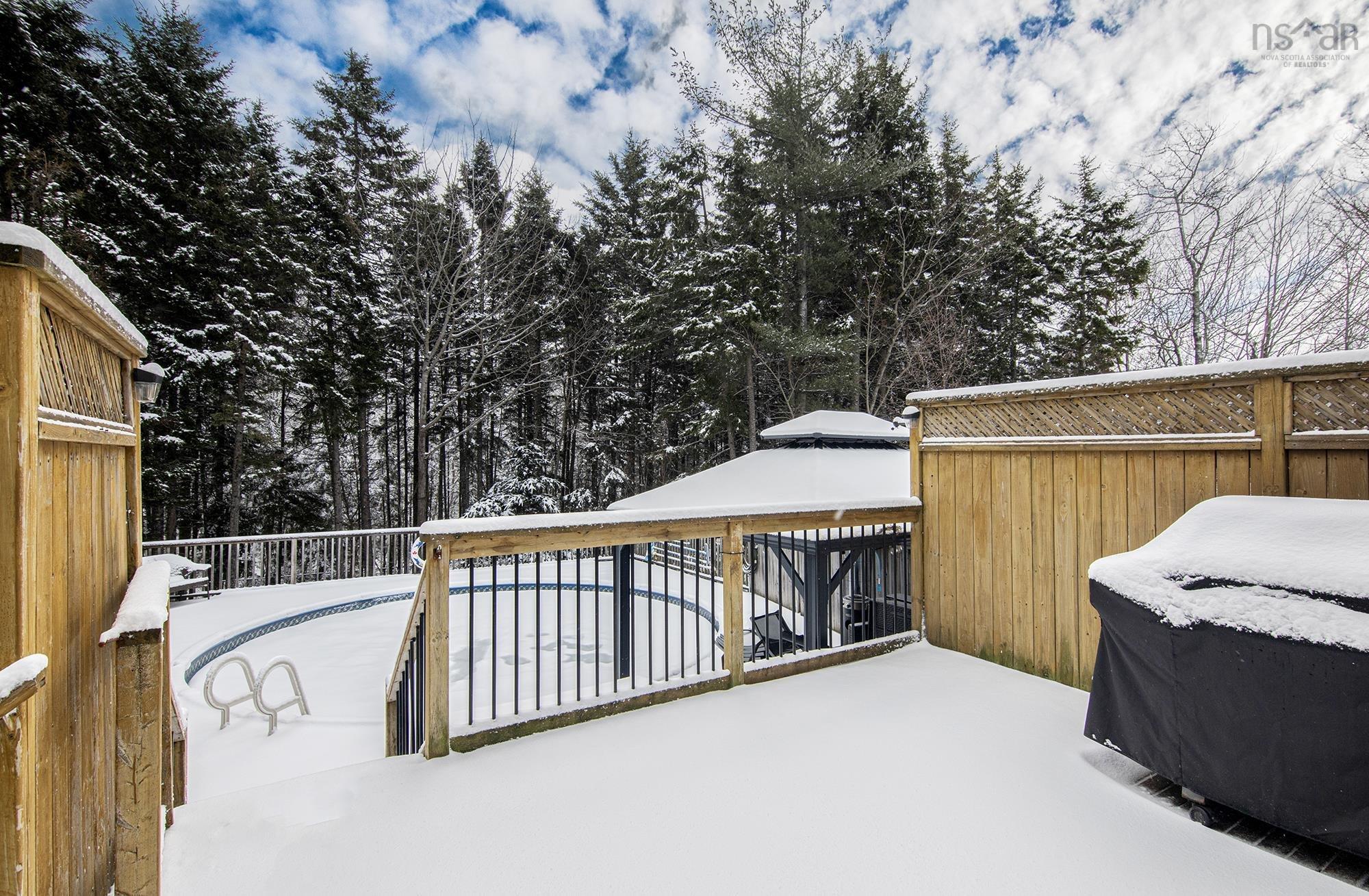 $885,000.00: 361 Portland Hills Drive, Dartmouth