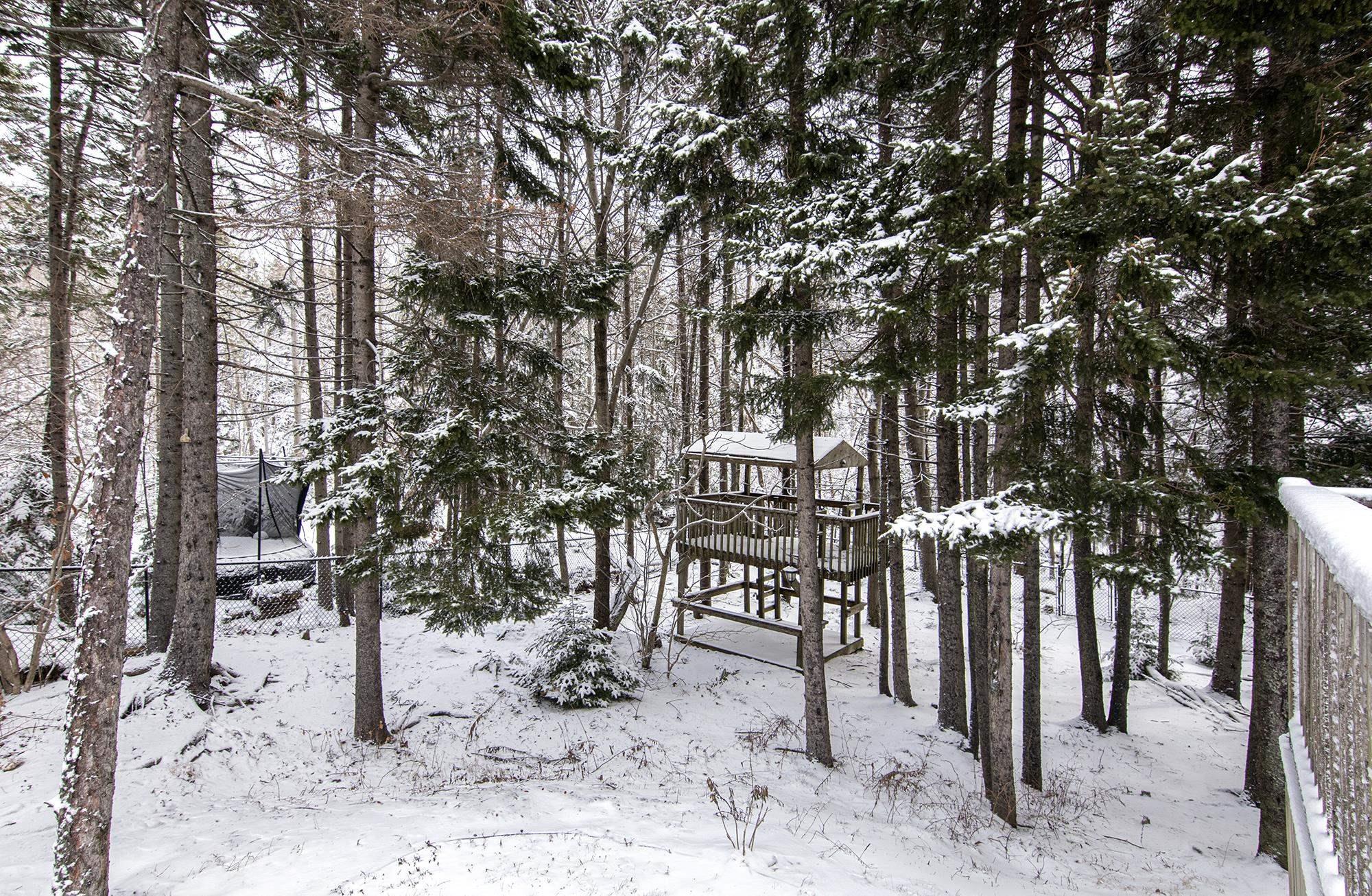 $885,000.00: 361 Portland Hills Drive, Dartmouth