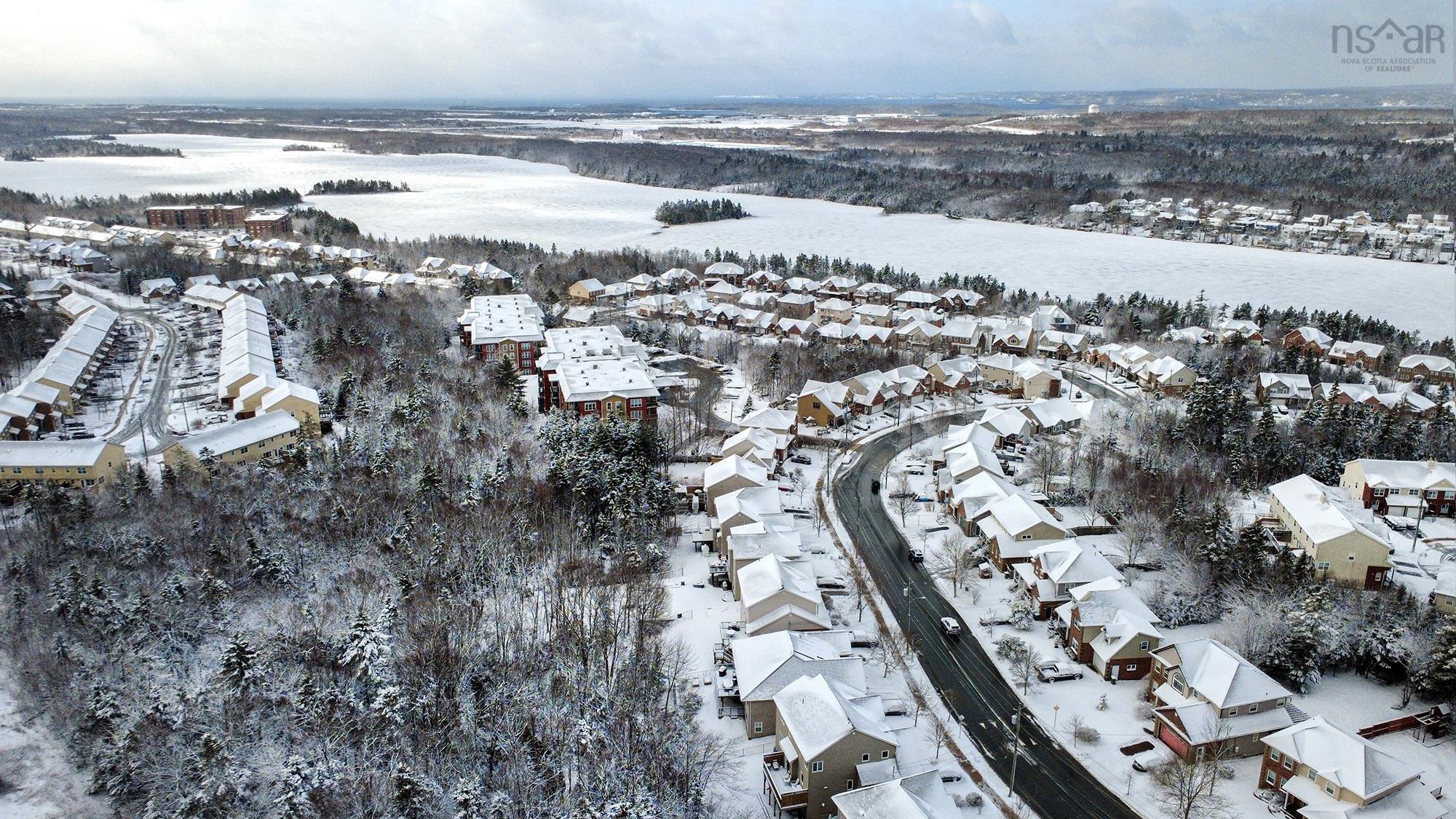 $885,000.00: 361 Portland Hills Drive, Dartmouth