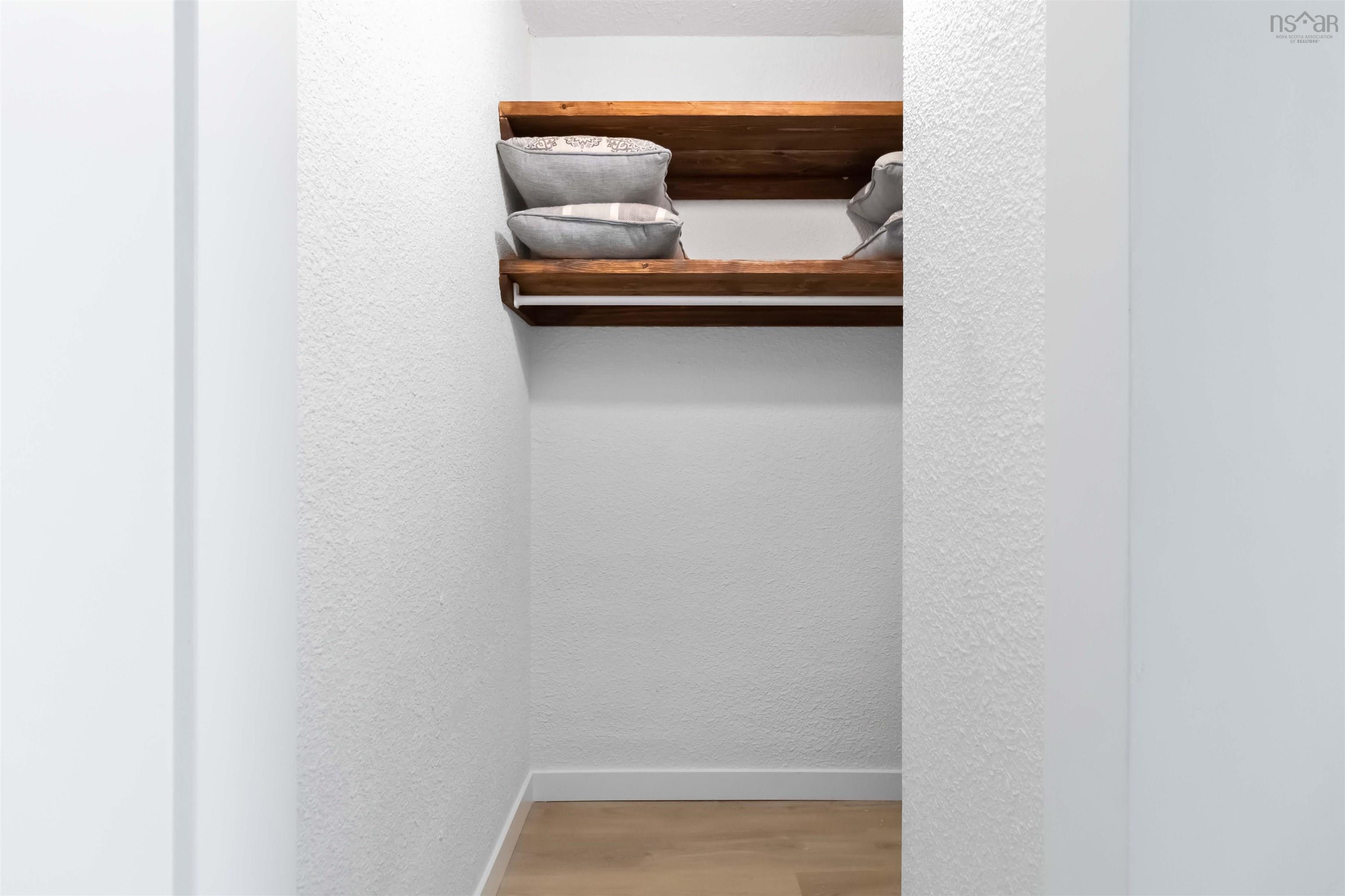 $275,000.00: 1105 5572 North Ridge Road, Halifax