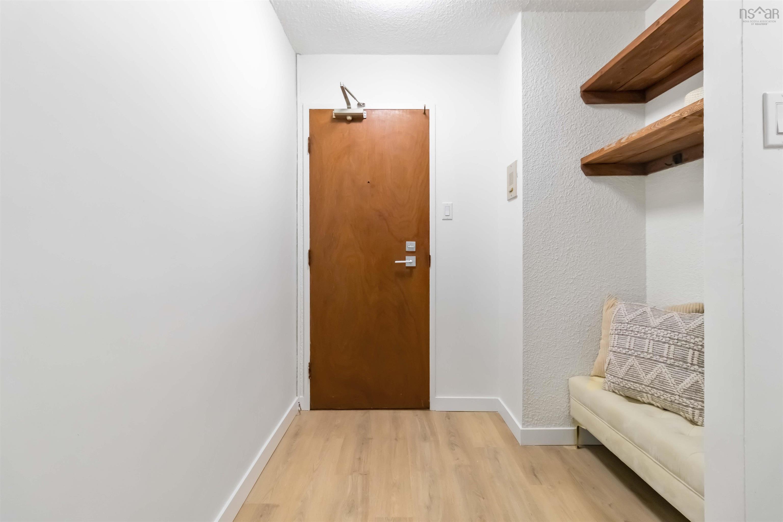 $275,000.00: 1105 5572 North Ridge Road, Halifax