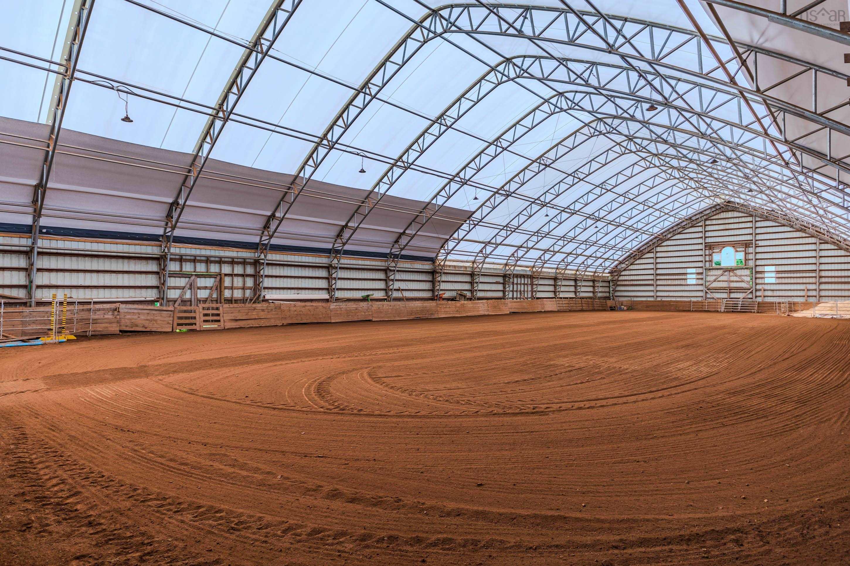 $699,999.00: 1554 PLEASANT VALLEY Road, Pleasant Valley