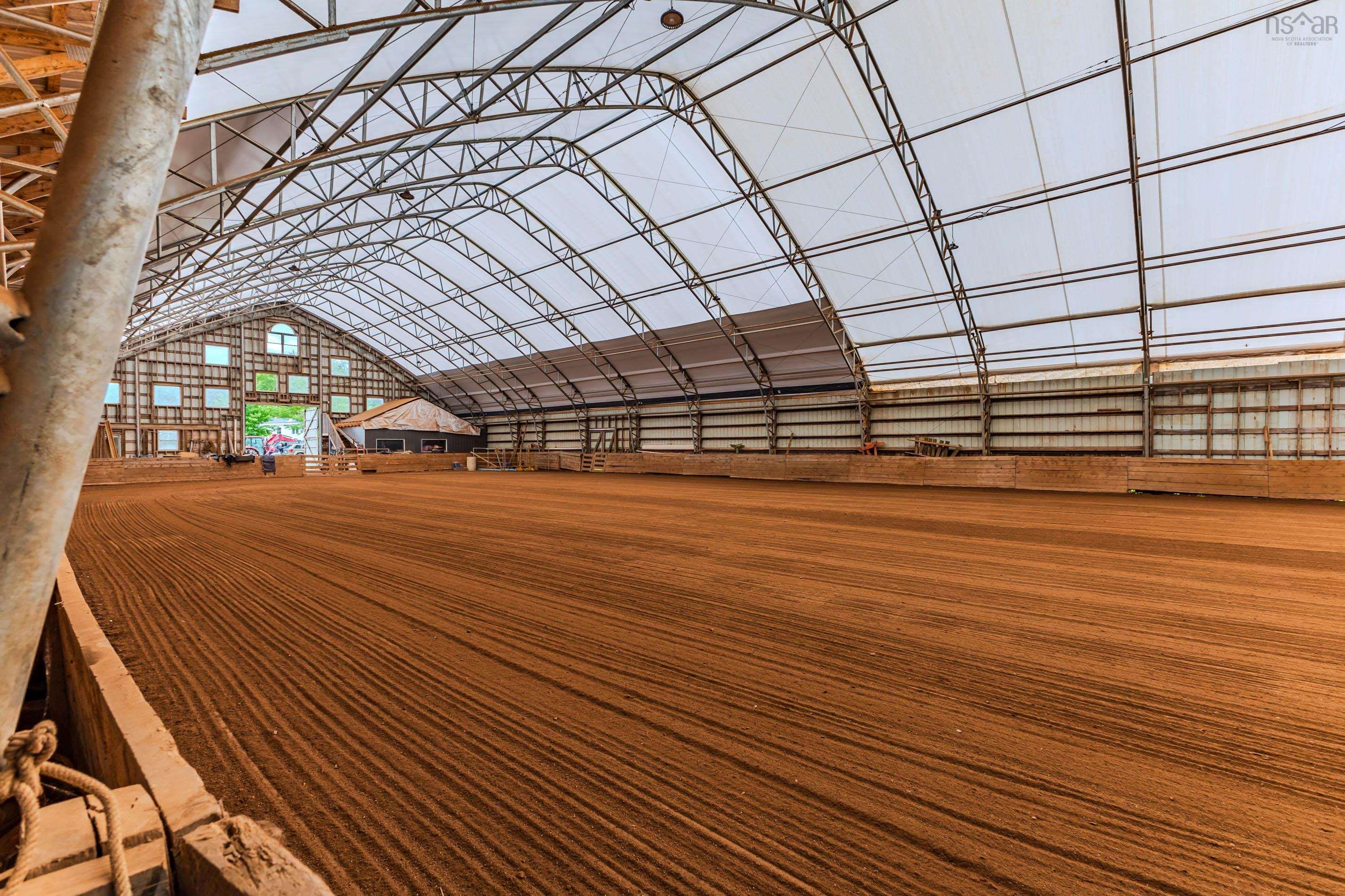 $699,999.00: 1554 PLEASANT VALLEY Road, Pleasant Valley