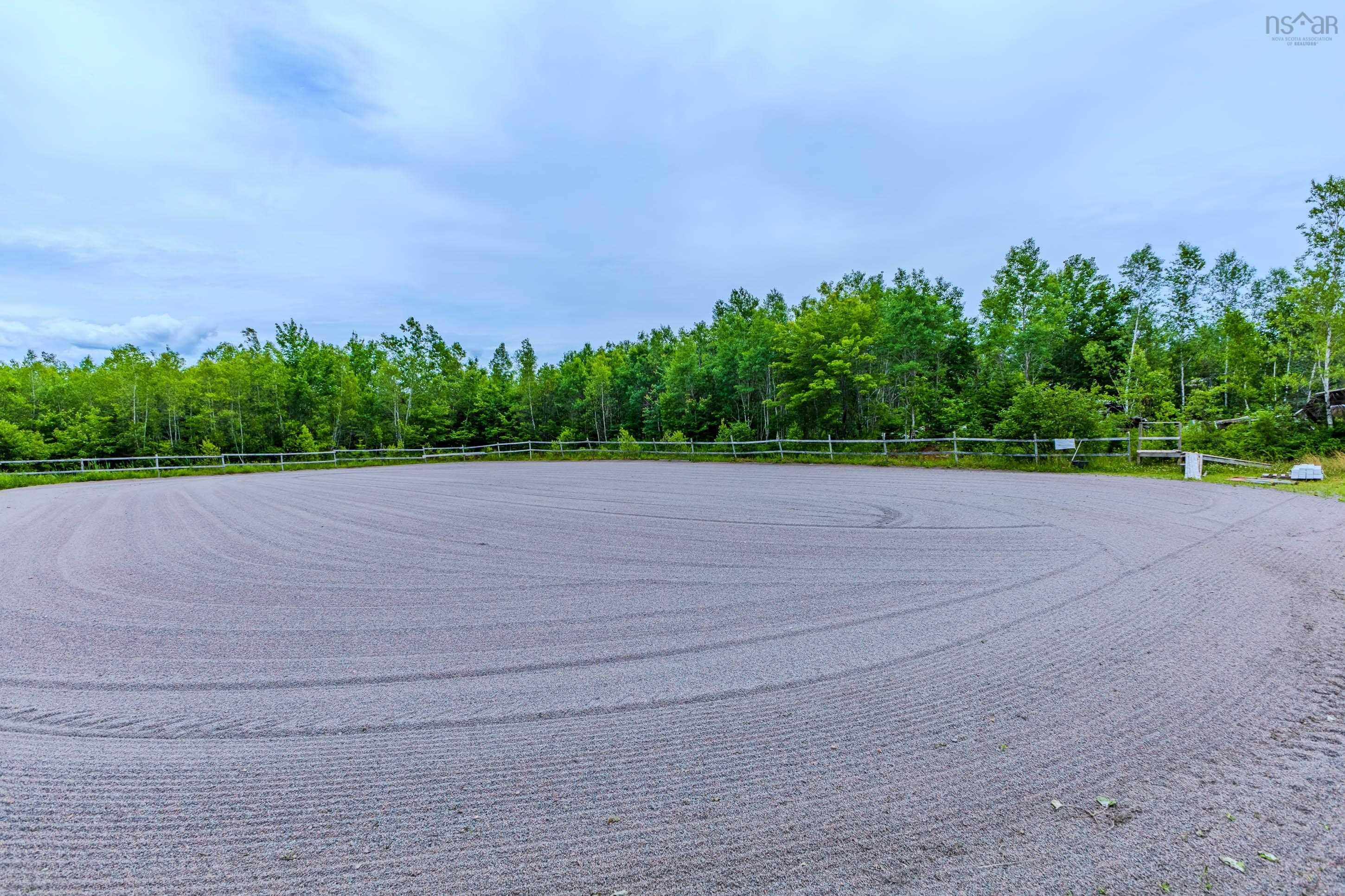 $699,999.00: 1554 PLEASANT VALLEY Road, Pleasant Valley