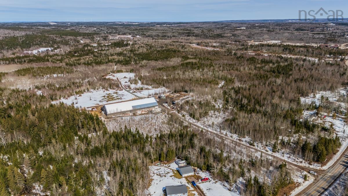 $699,999.00: 1554 PLEASANT VALLEY Road, Pleasant Valley