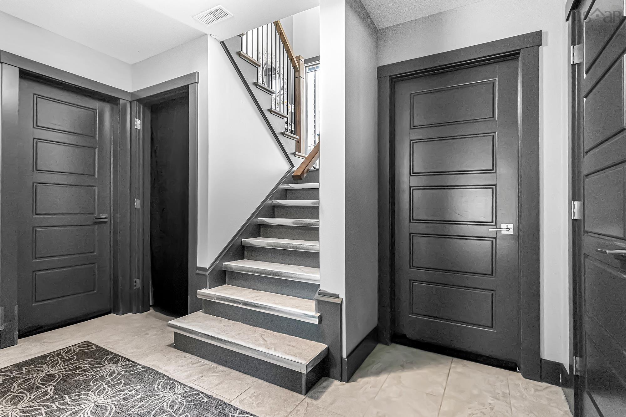 $879,900.00: 266 Kernwood Drive, Middle Sackville