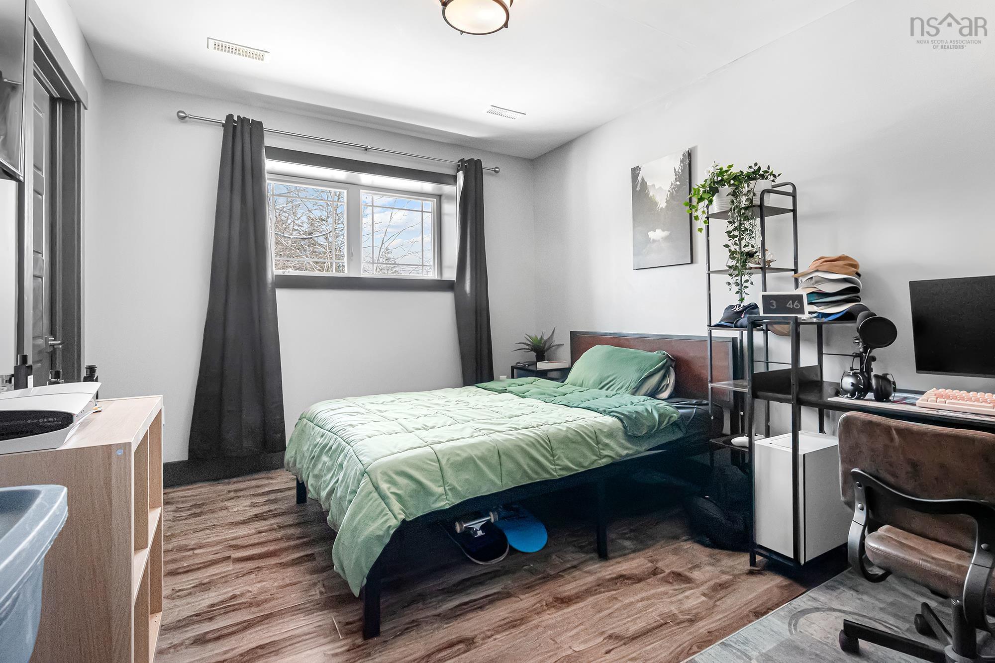 $879,900.00: 266 Kernwood Drive, Middle Sackville