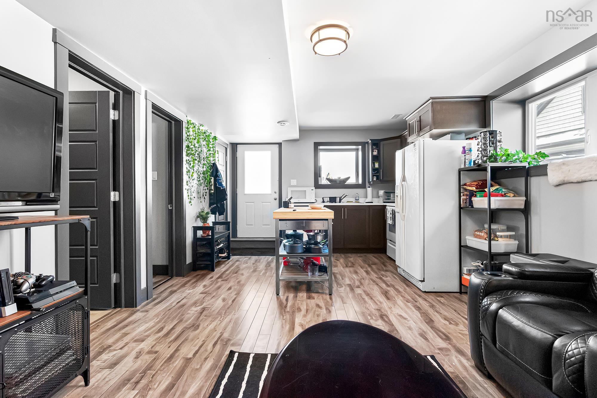 $879,900.00: 266 Kernwood Drive, Middle Sackville