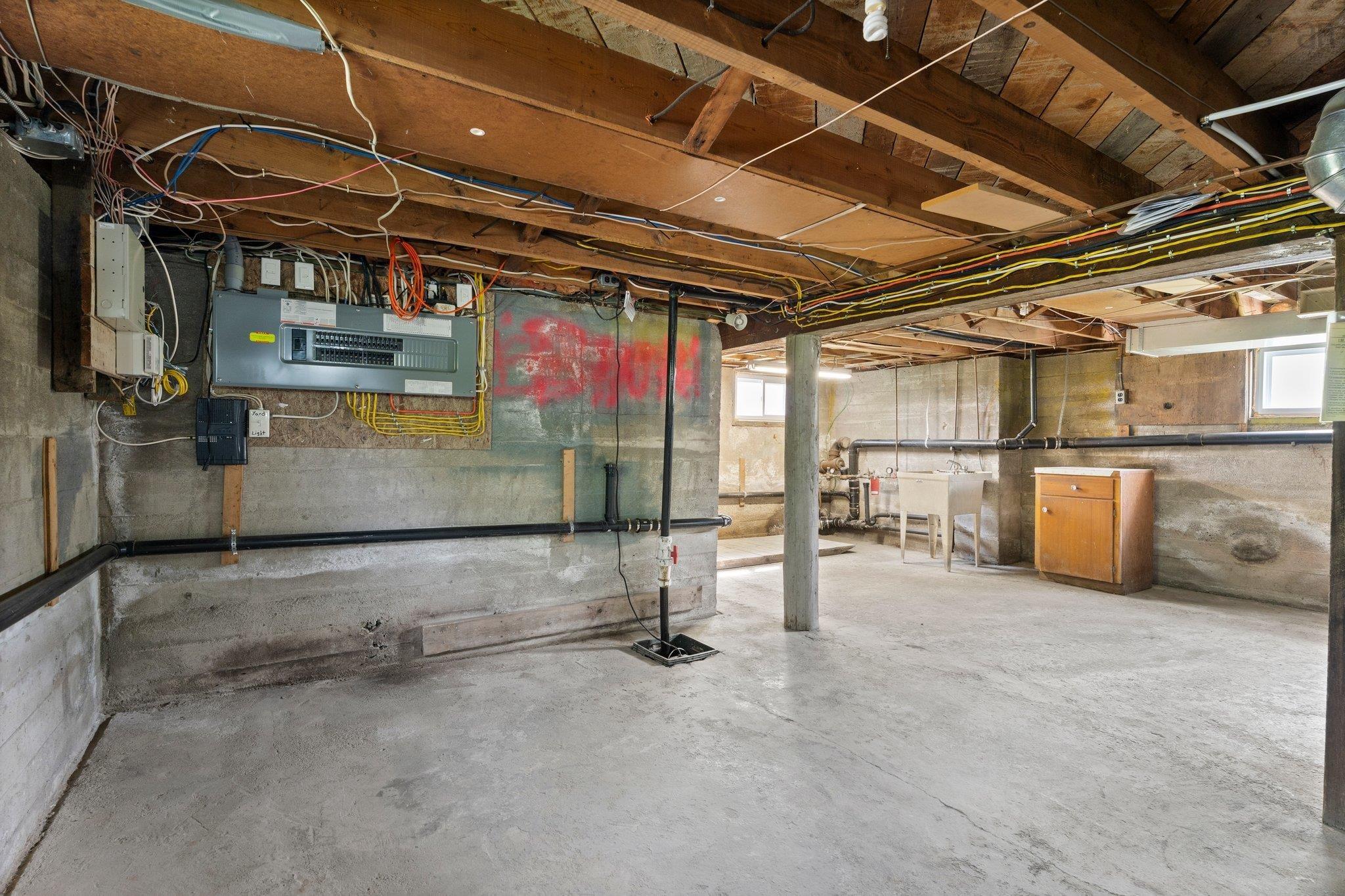 $445,000.00: 1470 Main Road, Eastern Passage