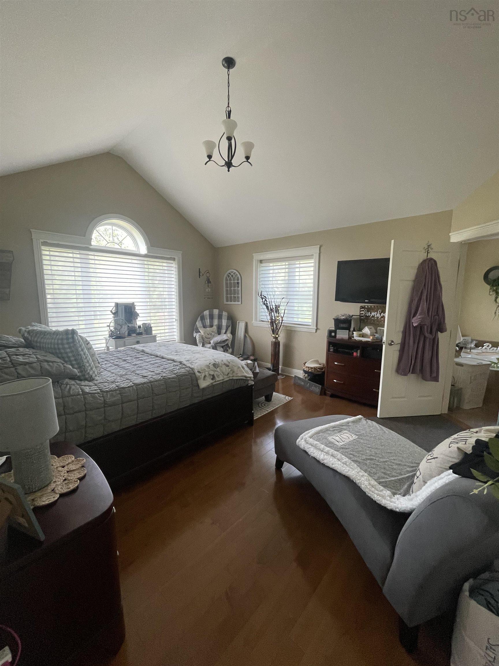 $539,000.00: 4620 103 Highway, Jordan Falls