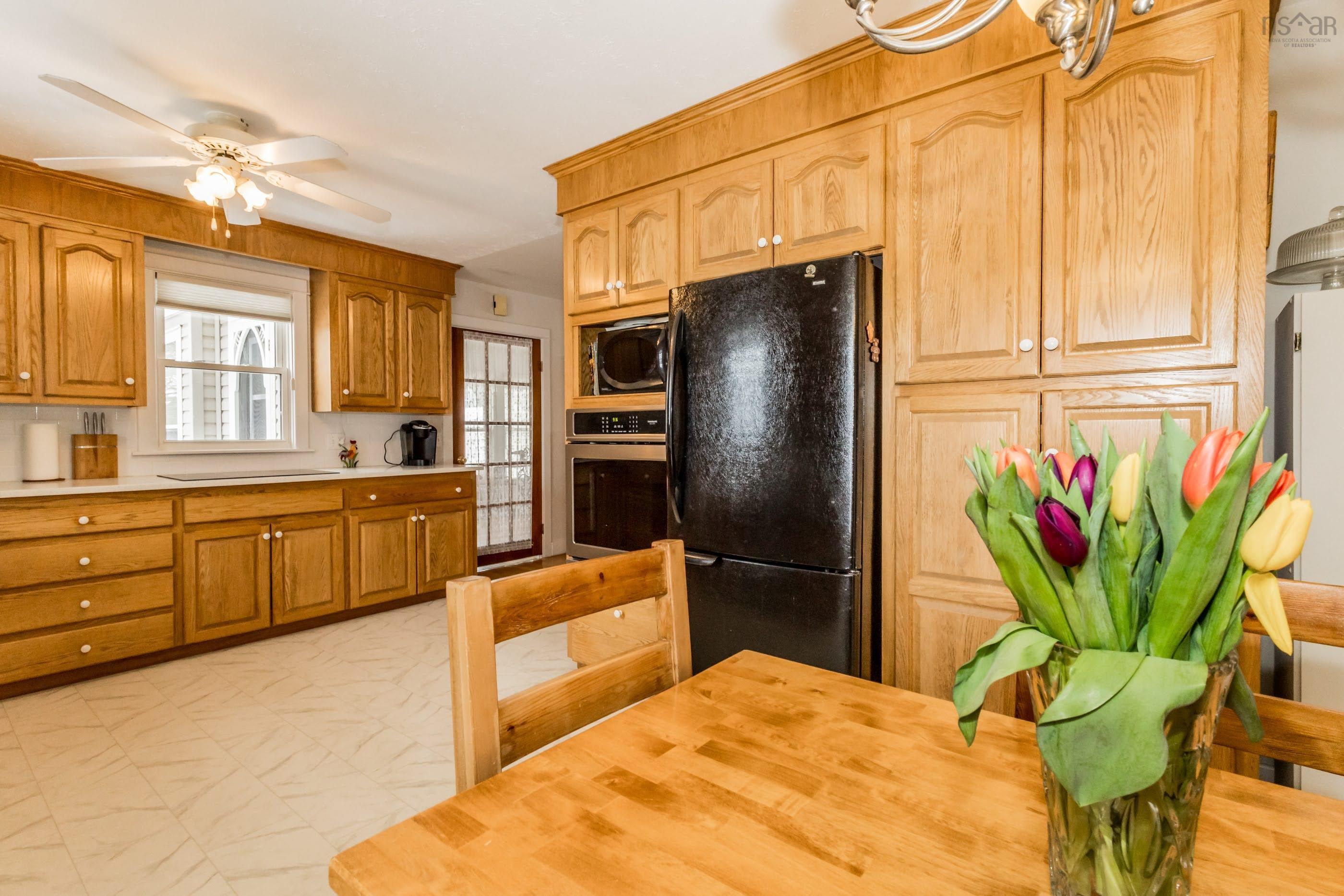 $499,900.00: 581 Highway 360, Somerset