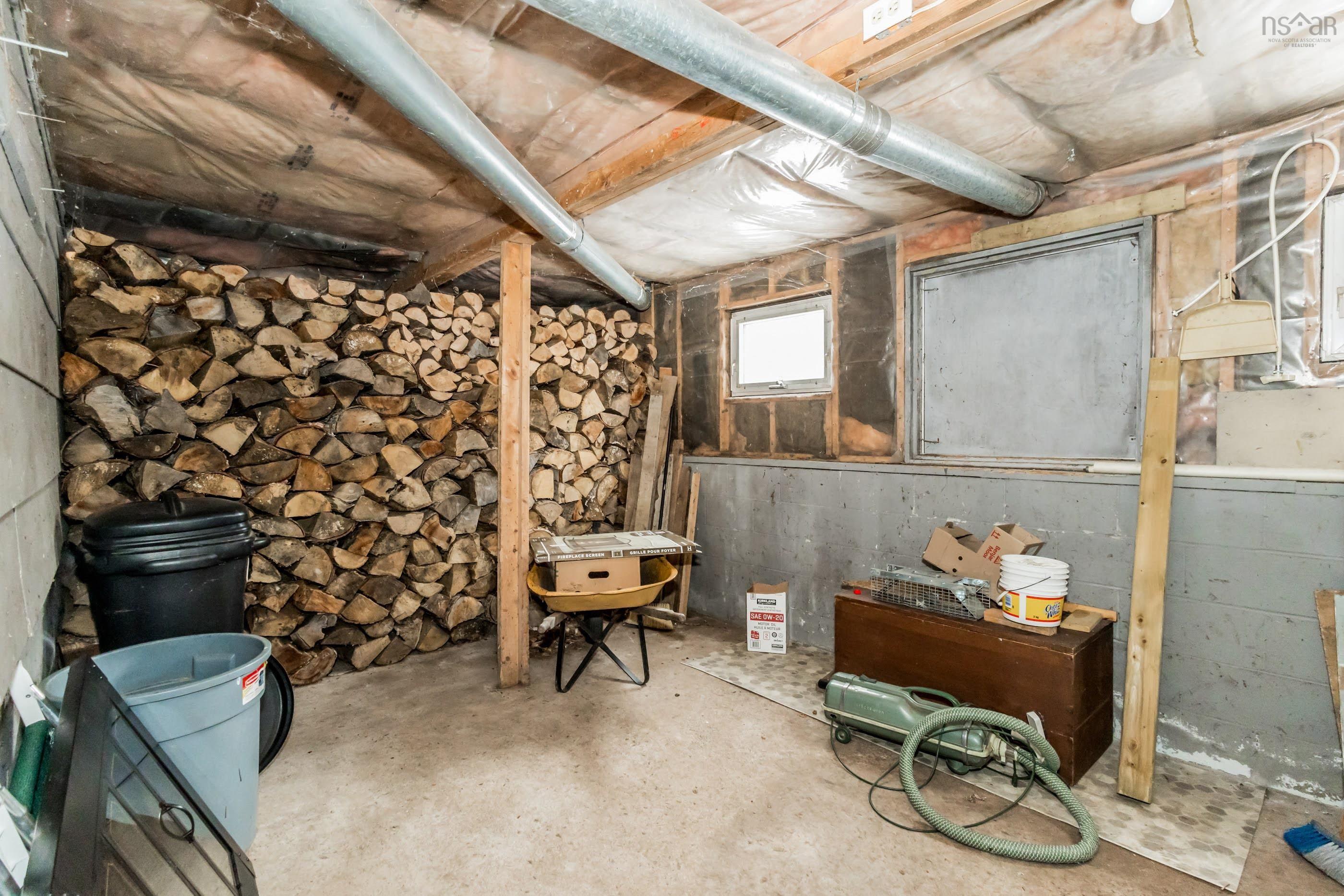 $499,900.00: 581 Highway 360, Somerset