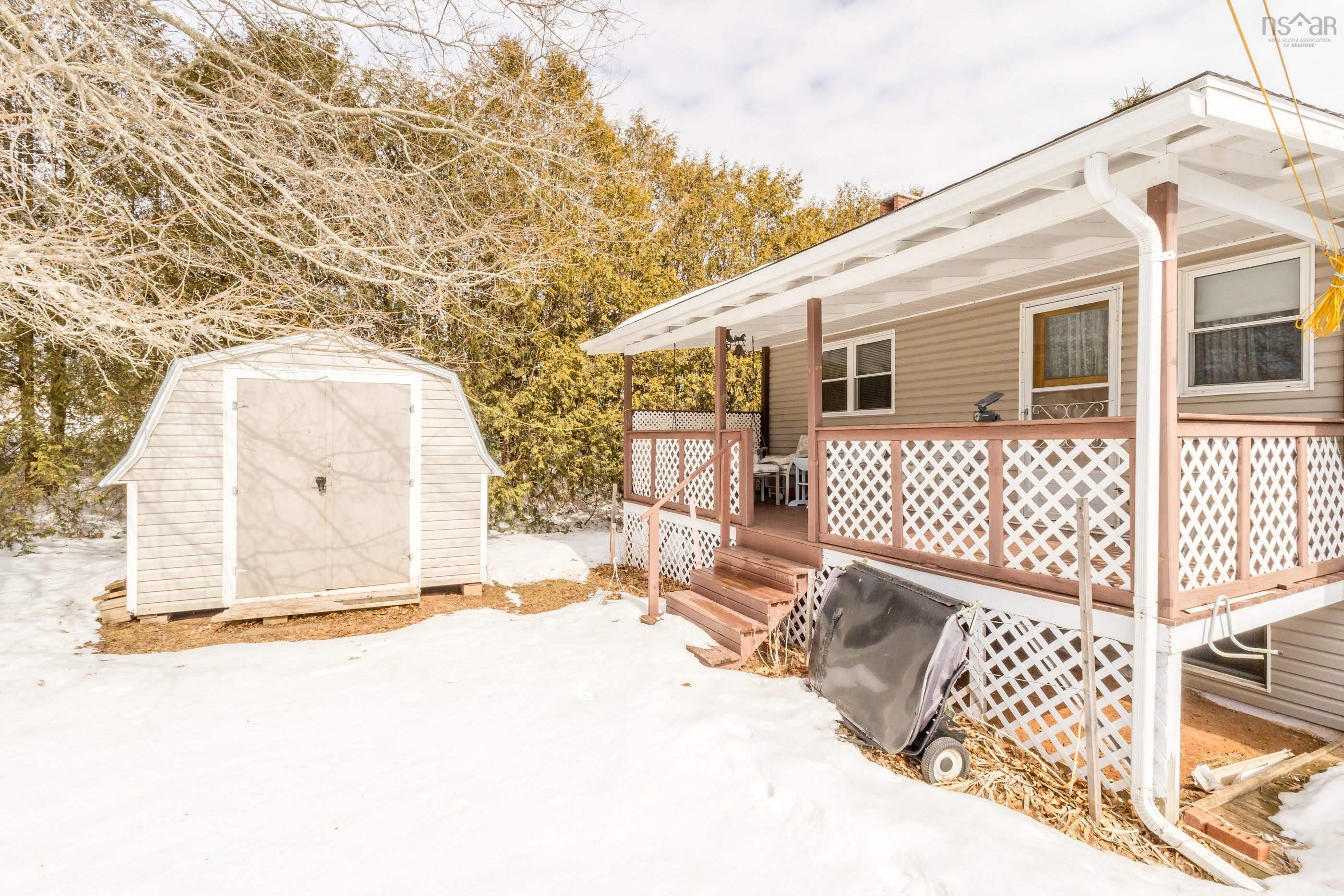 $499,900.00: 581 Highway 360, Somerset