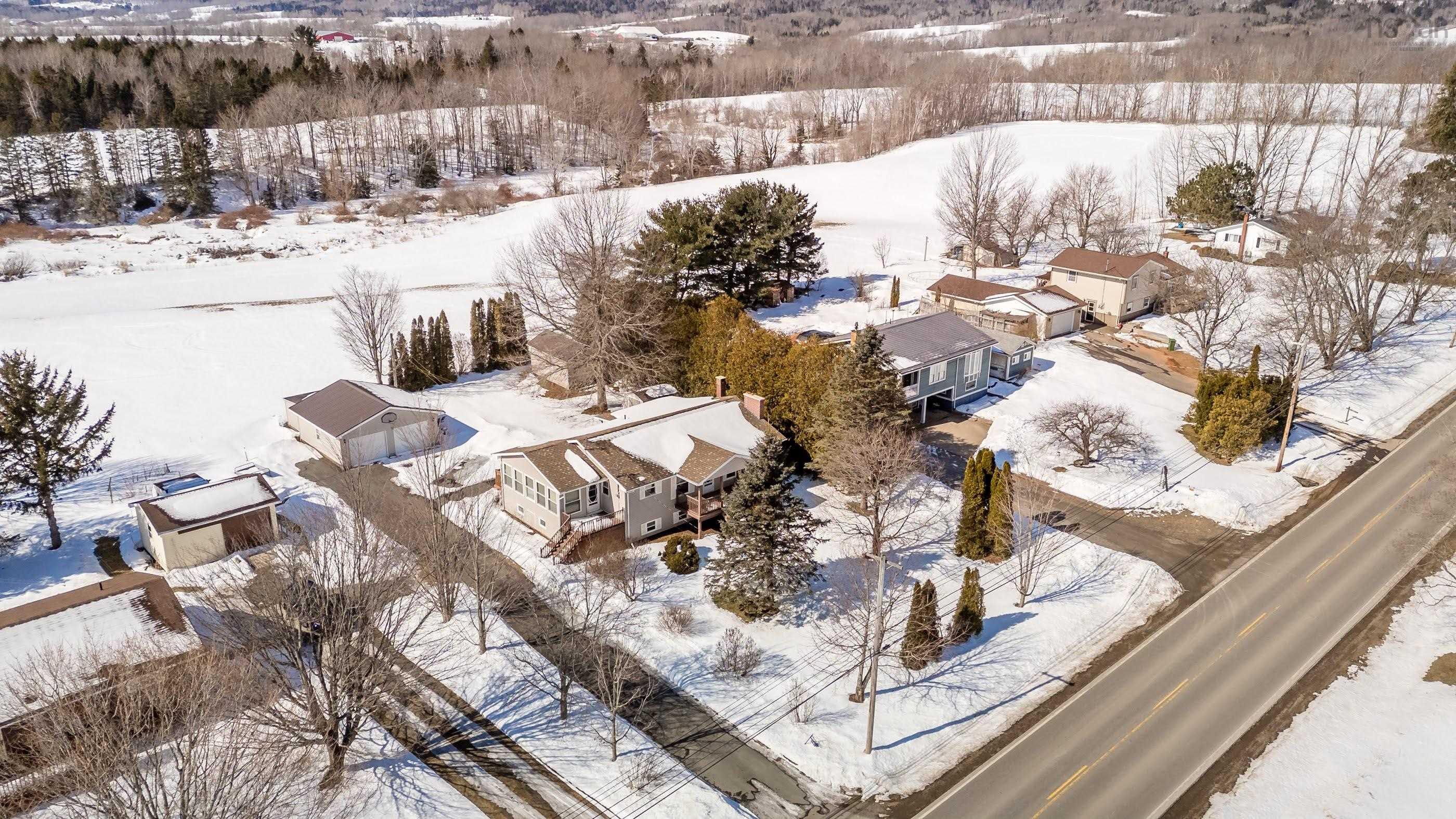 $499,900.00: 581 Highway 360, Somerset