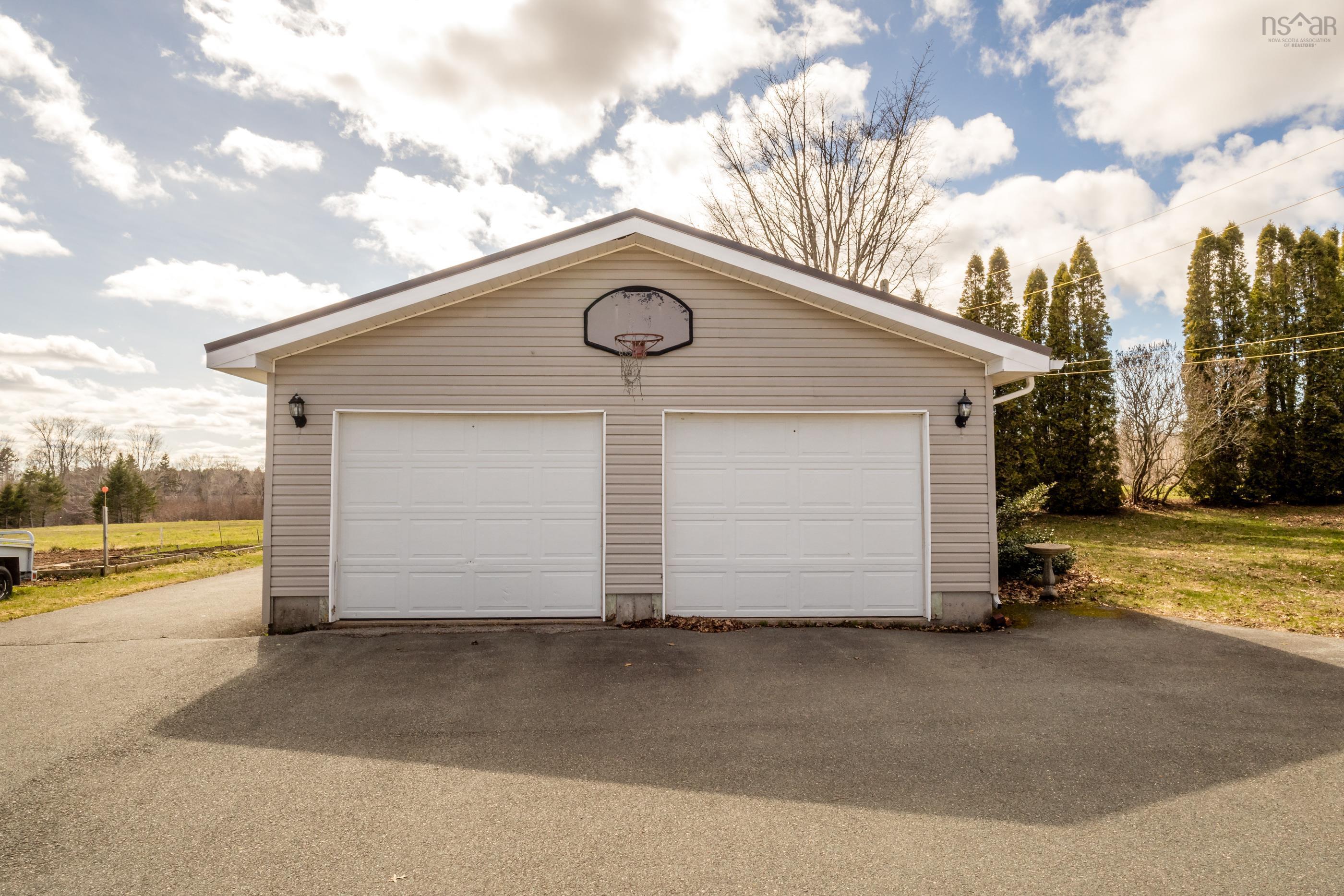 $489,900.00: 581 Highway 360, Somerset