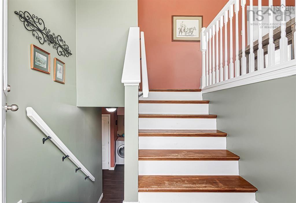 $585,000.00: 579 Highway 1, Mount Uniacke