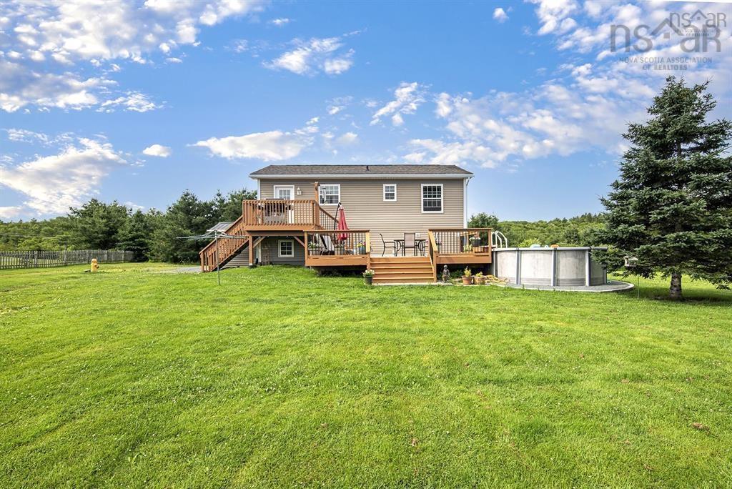 $585,000.00: 579 Highway 1, Mount Uniacke