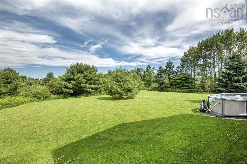 $585,000.00: 579 Highway 1, Mount Uniacke