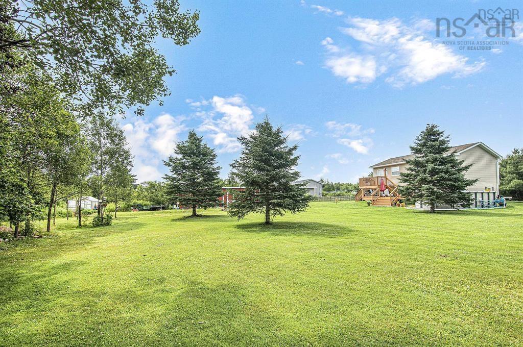 $585,000.00: 579 Highway 1, Mount Uniacke