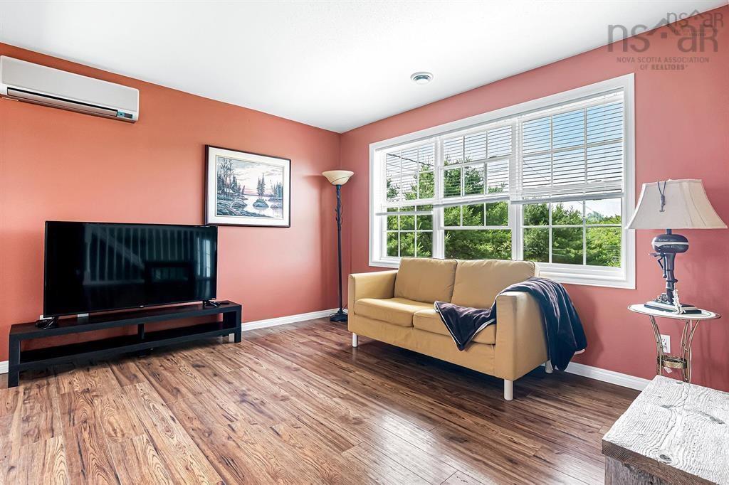 $585,000.00: 579 Highway 1, Mount Uniacke