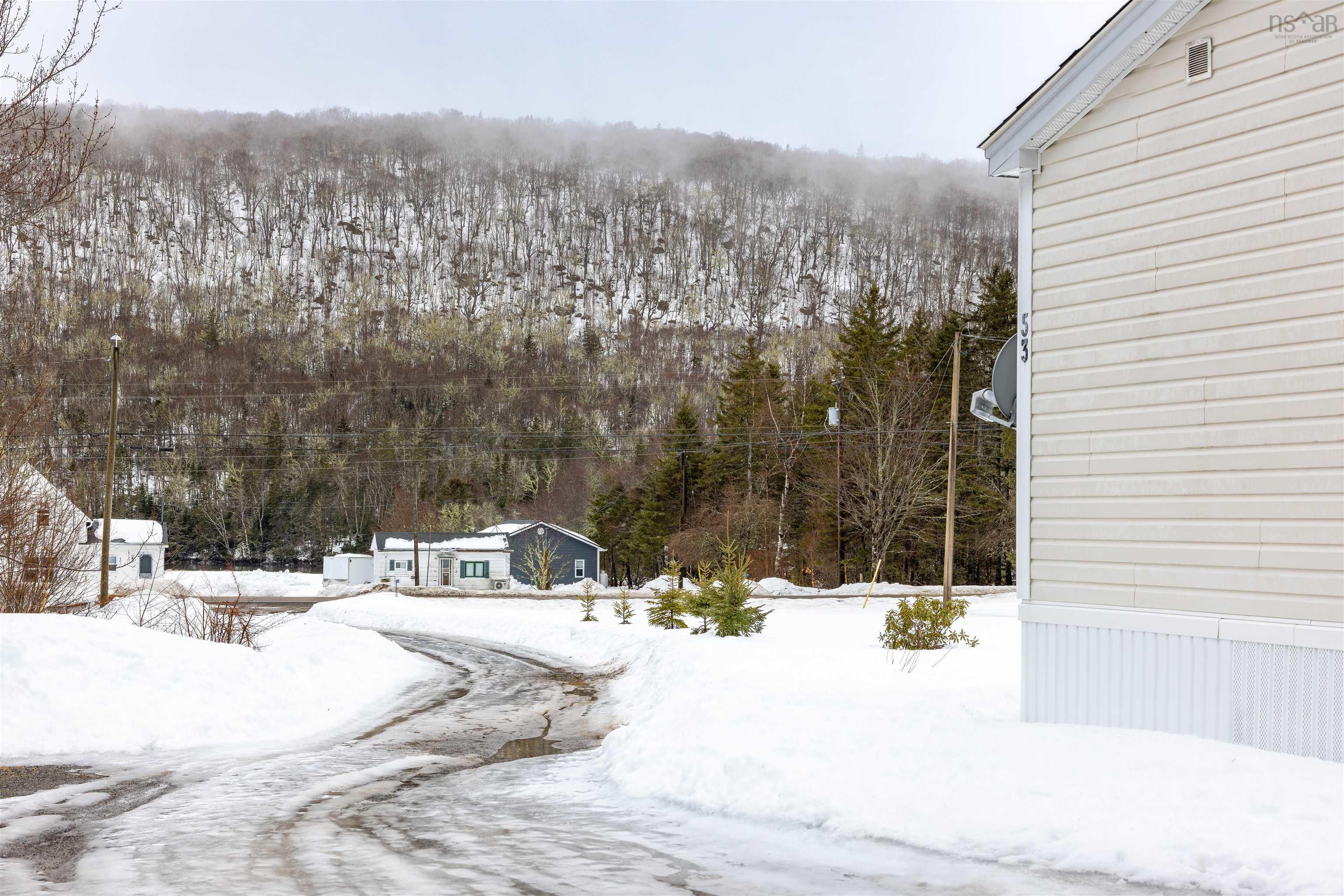 $249,900.00: 16568 Highway 316, Country Harbour