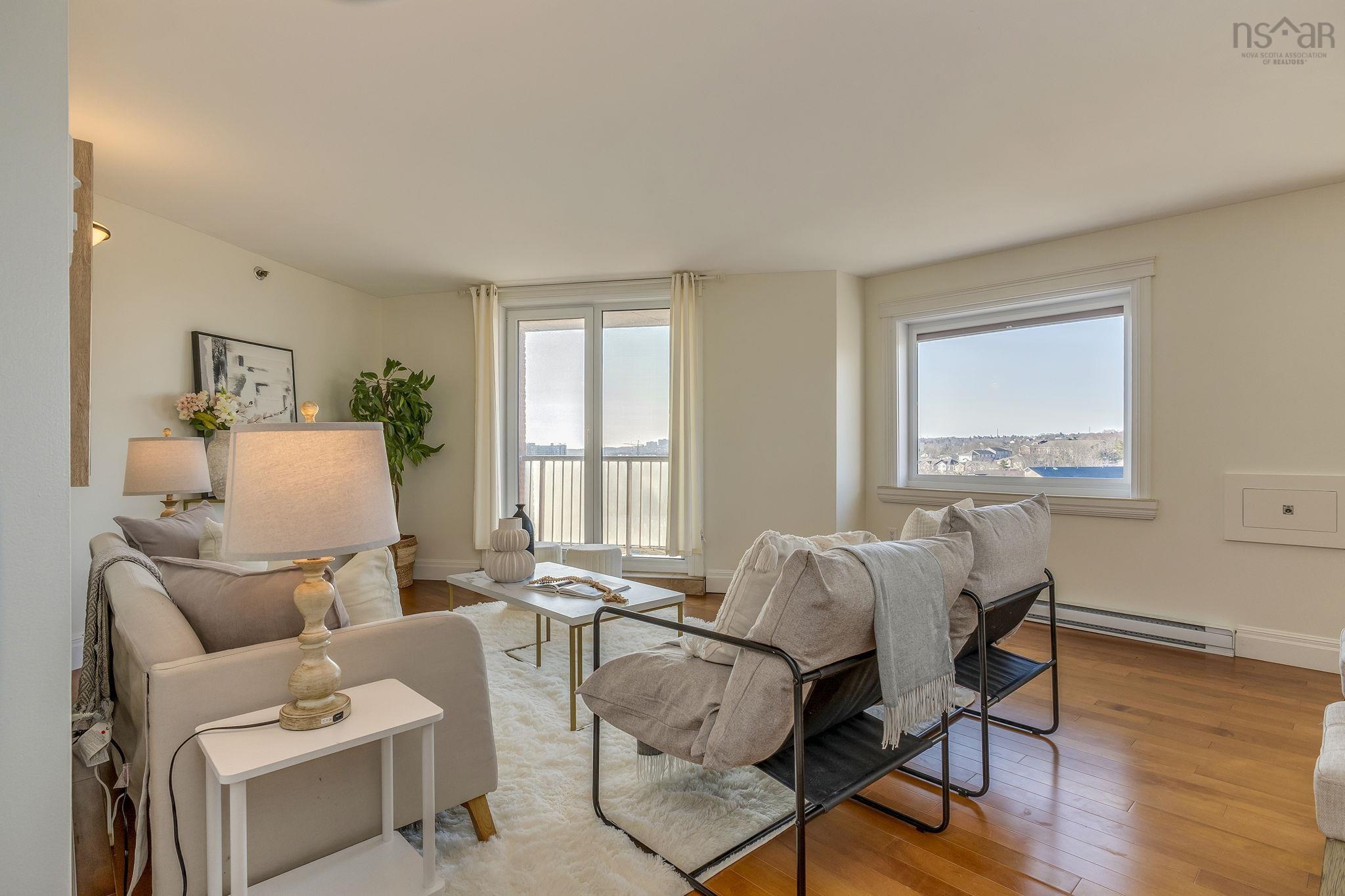 $430,000.00: 1110 45 Vimy Avenue, Clayton Park