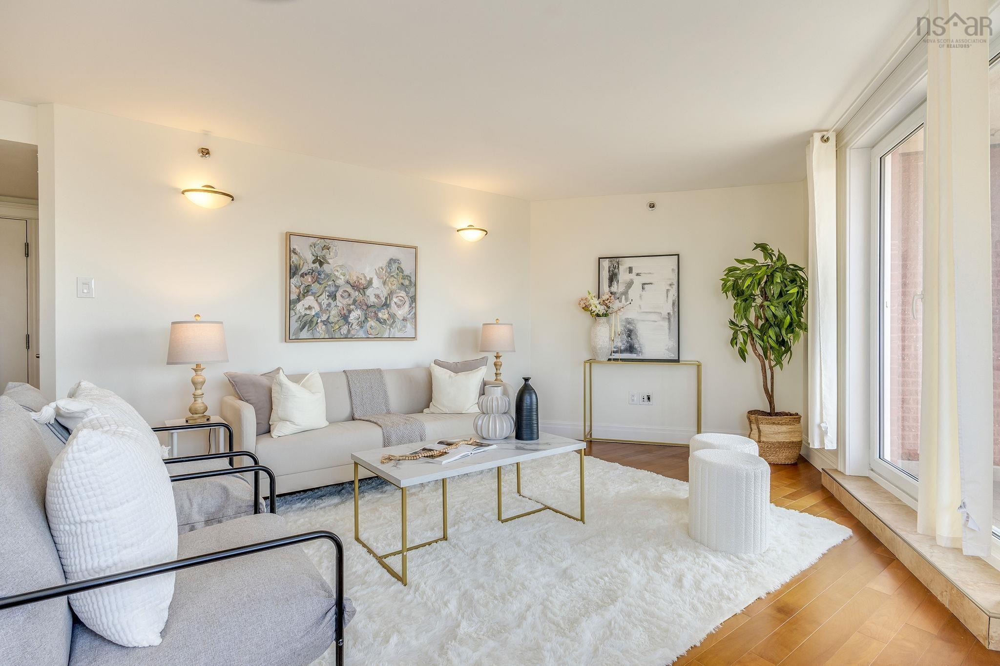 $430,000.00: 1110 45 Vimy Avenue, Clayton Park