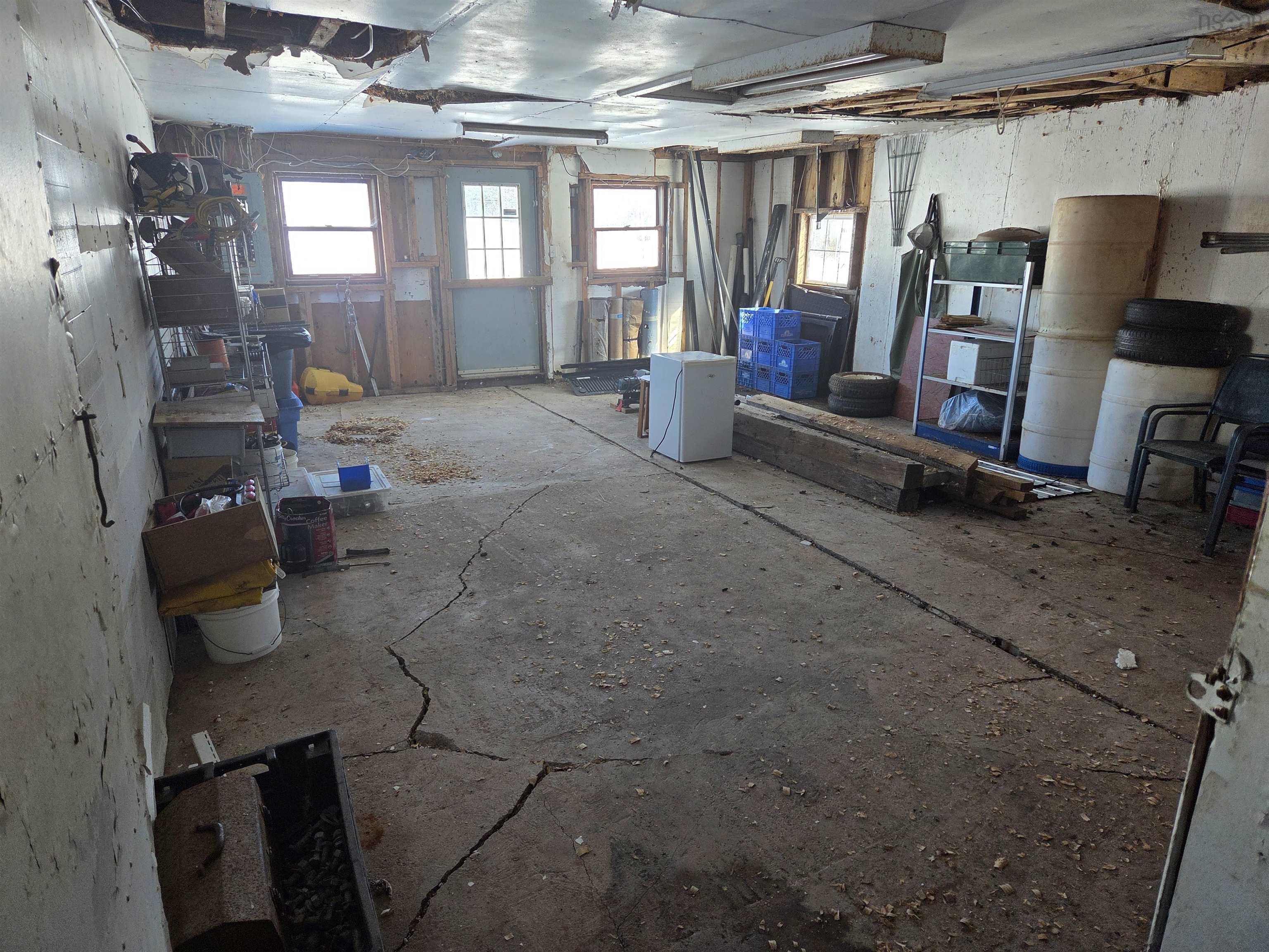 $479,900.00: 4105 Highway 316 Highway, St Andrew