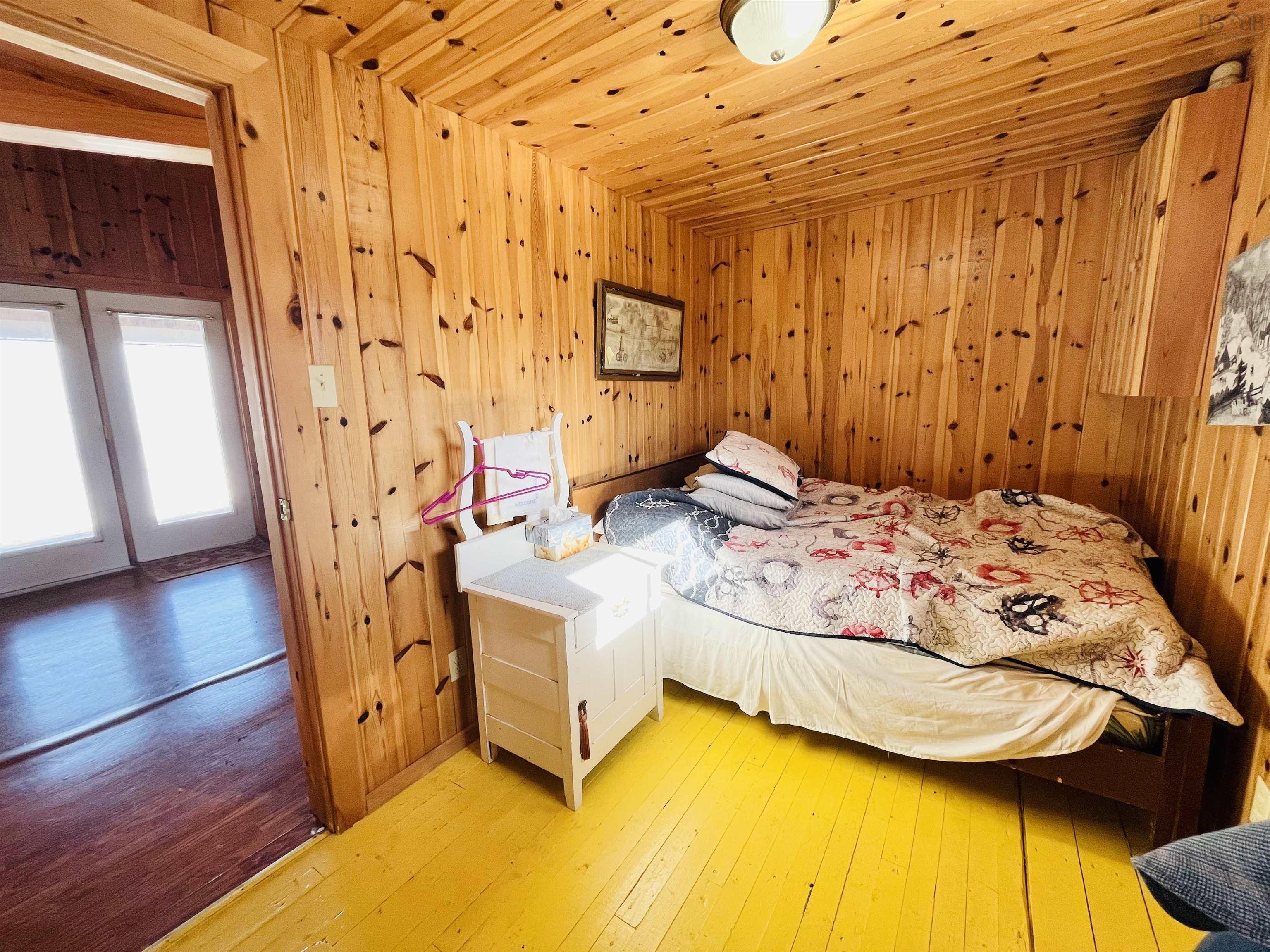 $279,900.00: 219 Norm Greene Trail, Port Howe