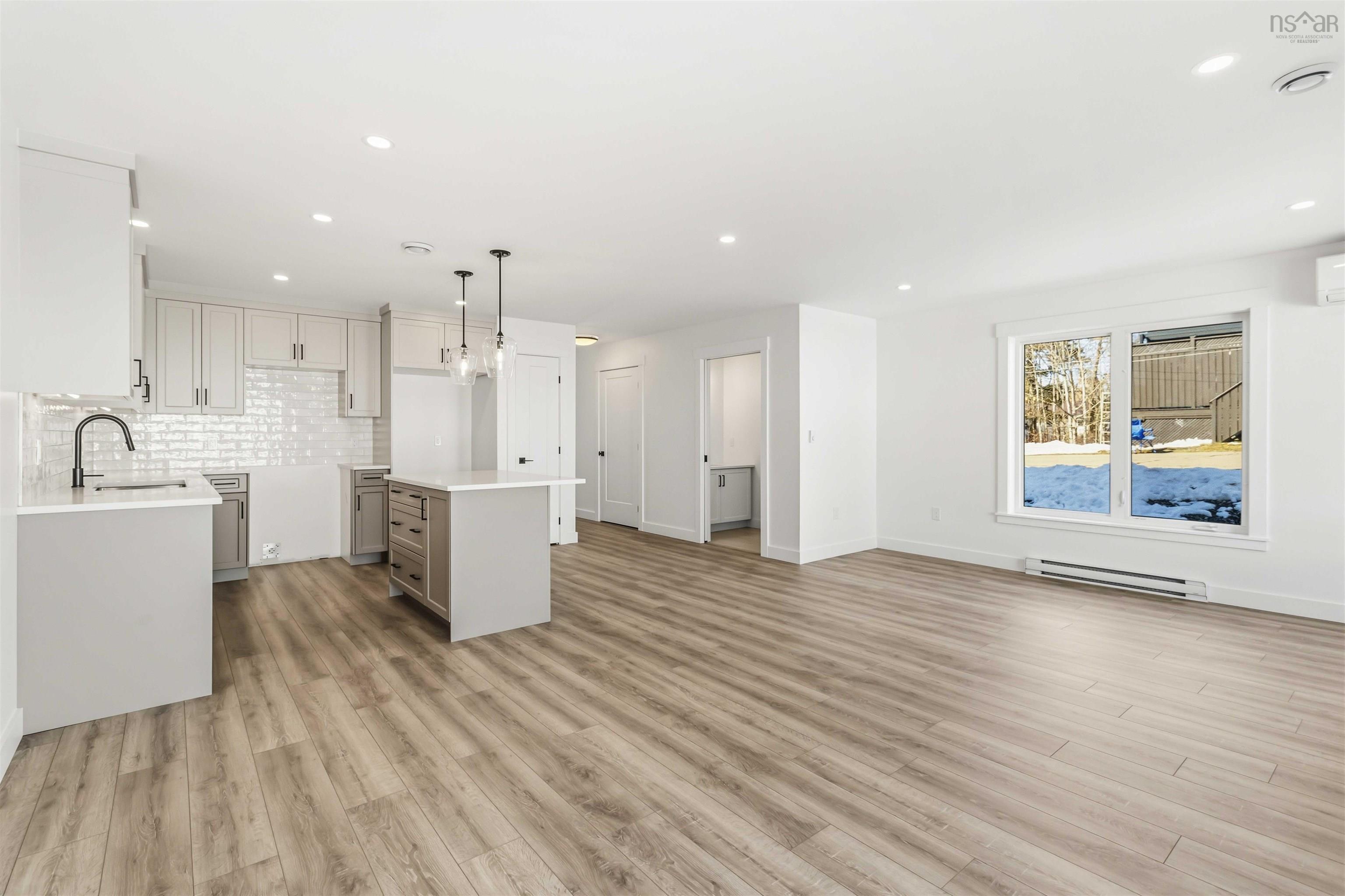 $519,900.00: 12 Nottingham Lane, Enfield