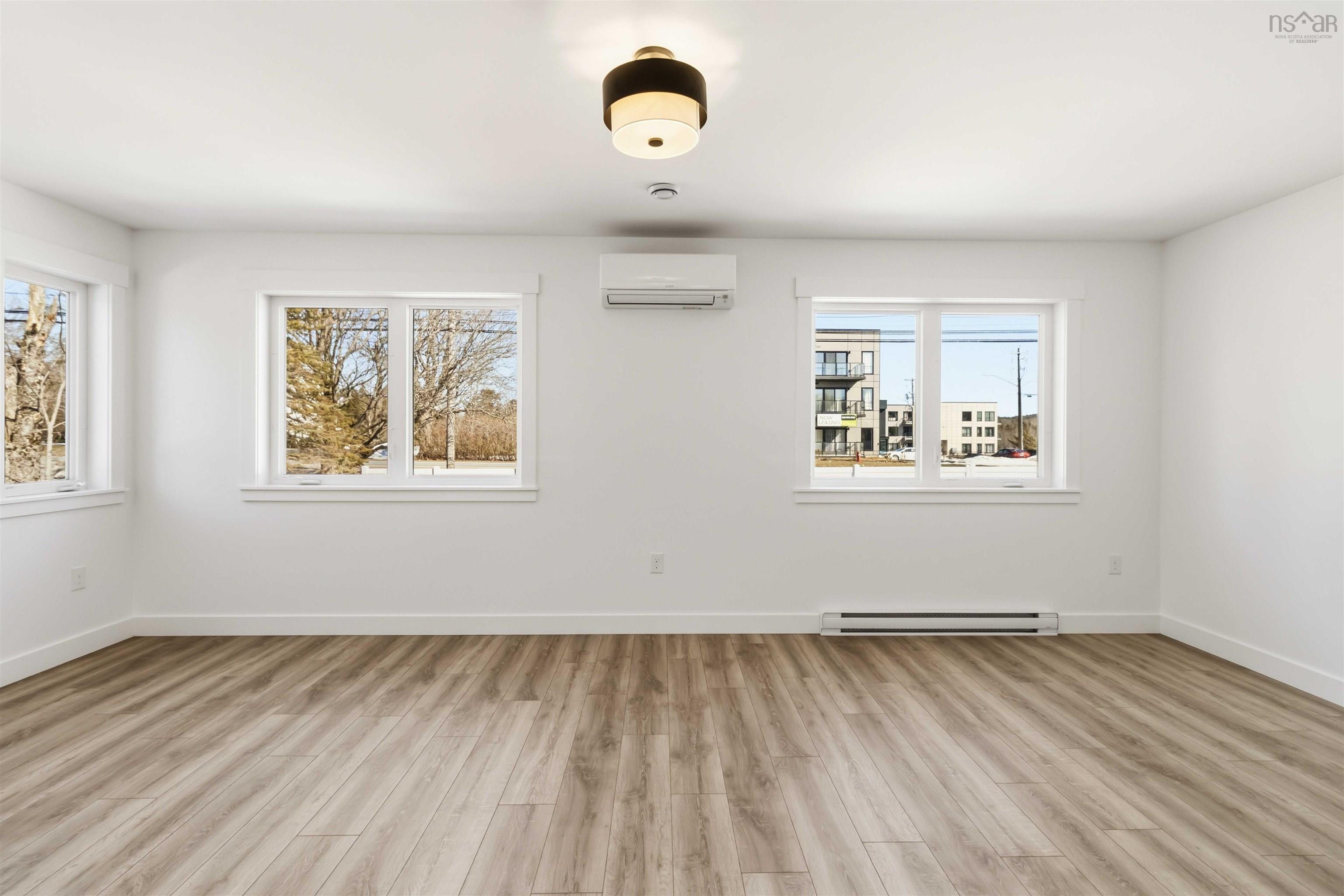 $519,900.00: 12 Nottingham Lane, Enfield