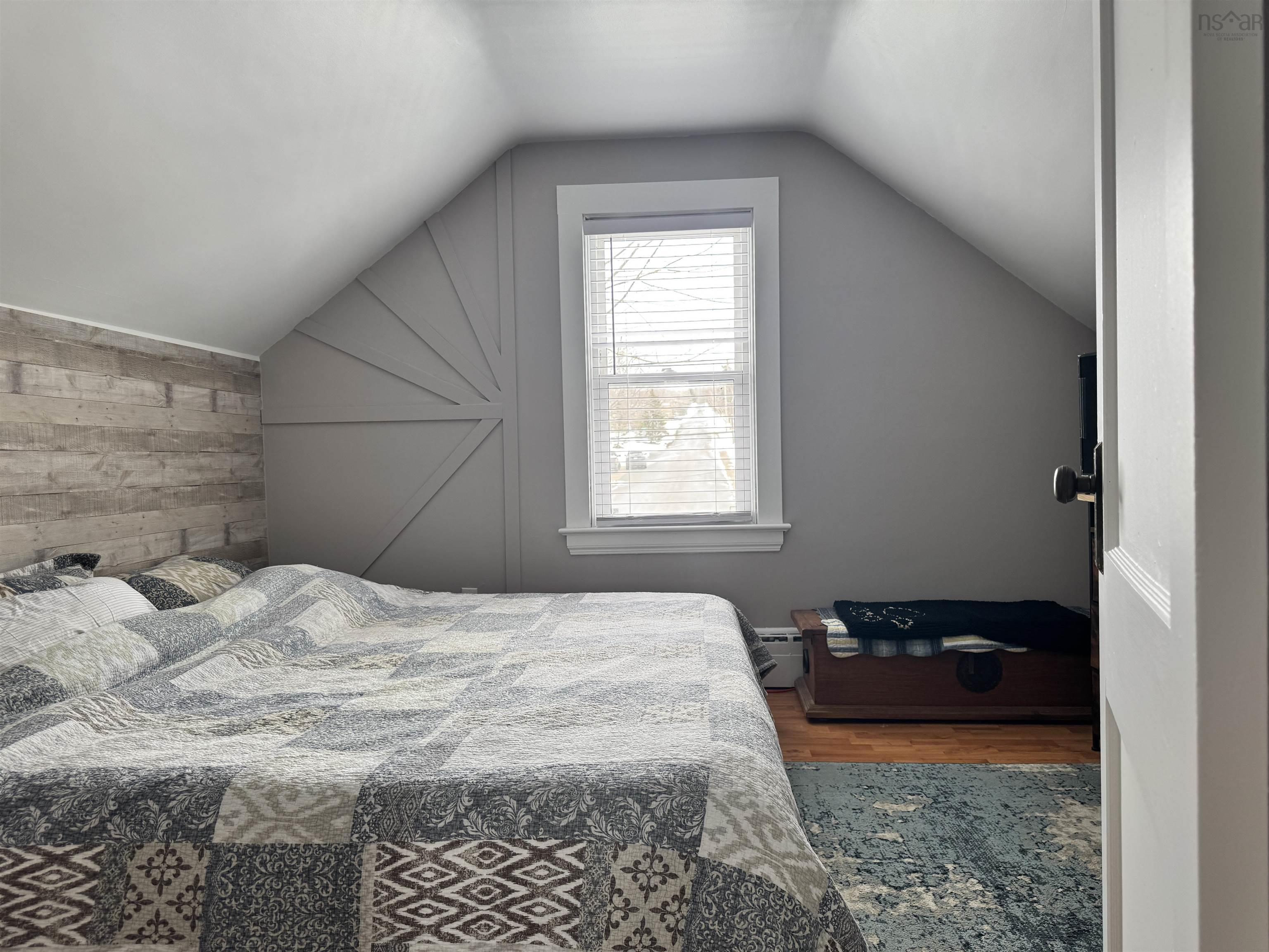 $298,500.00: 21 6th Street, Trenton