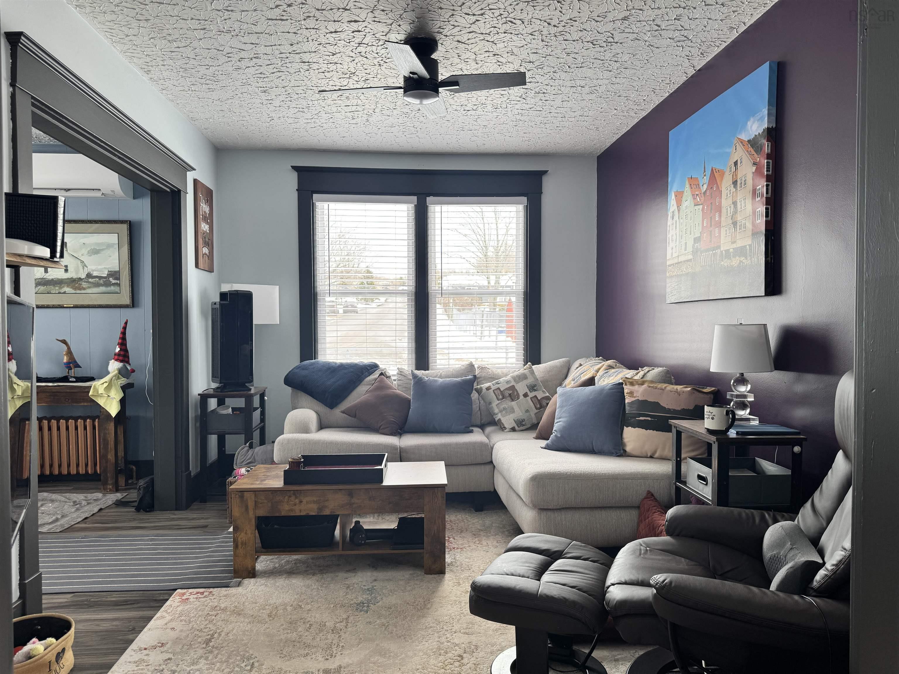 $298,500.00: 21 6th Street, Trenton