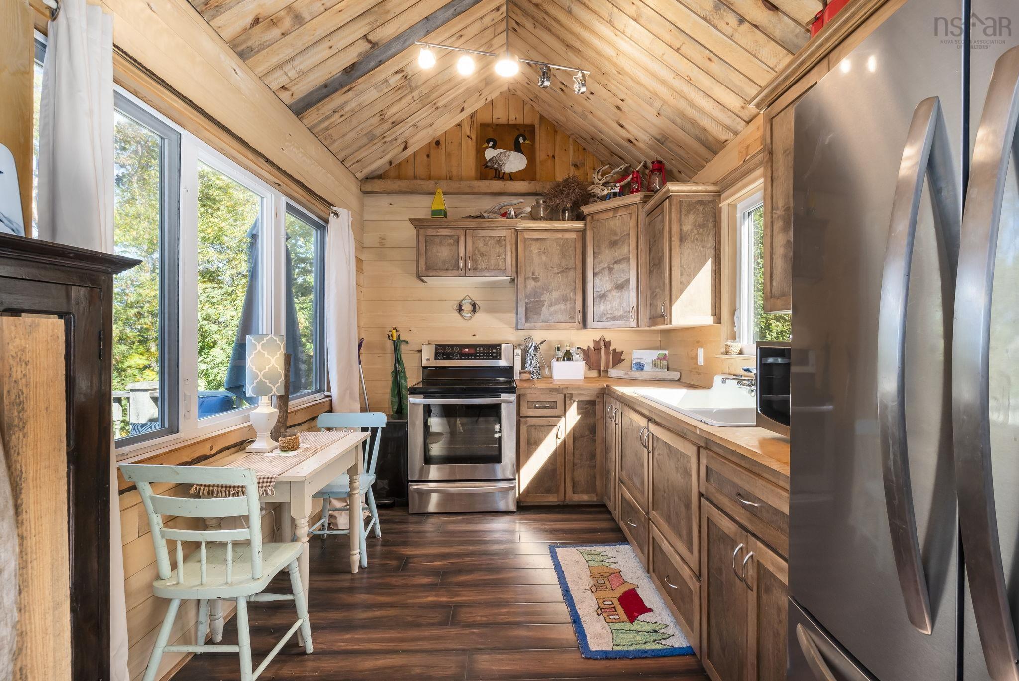 $220,000.00: 54 Cove Road, Halls Harbour