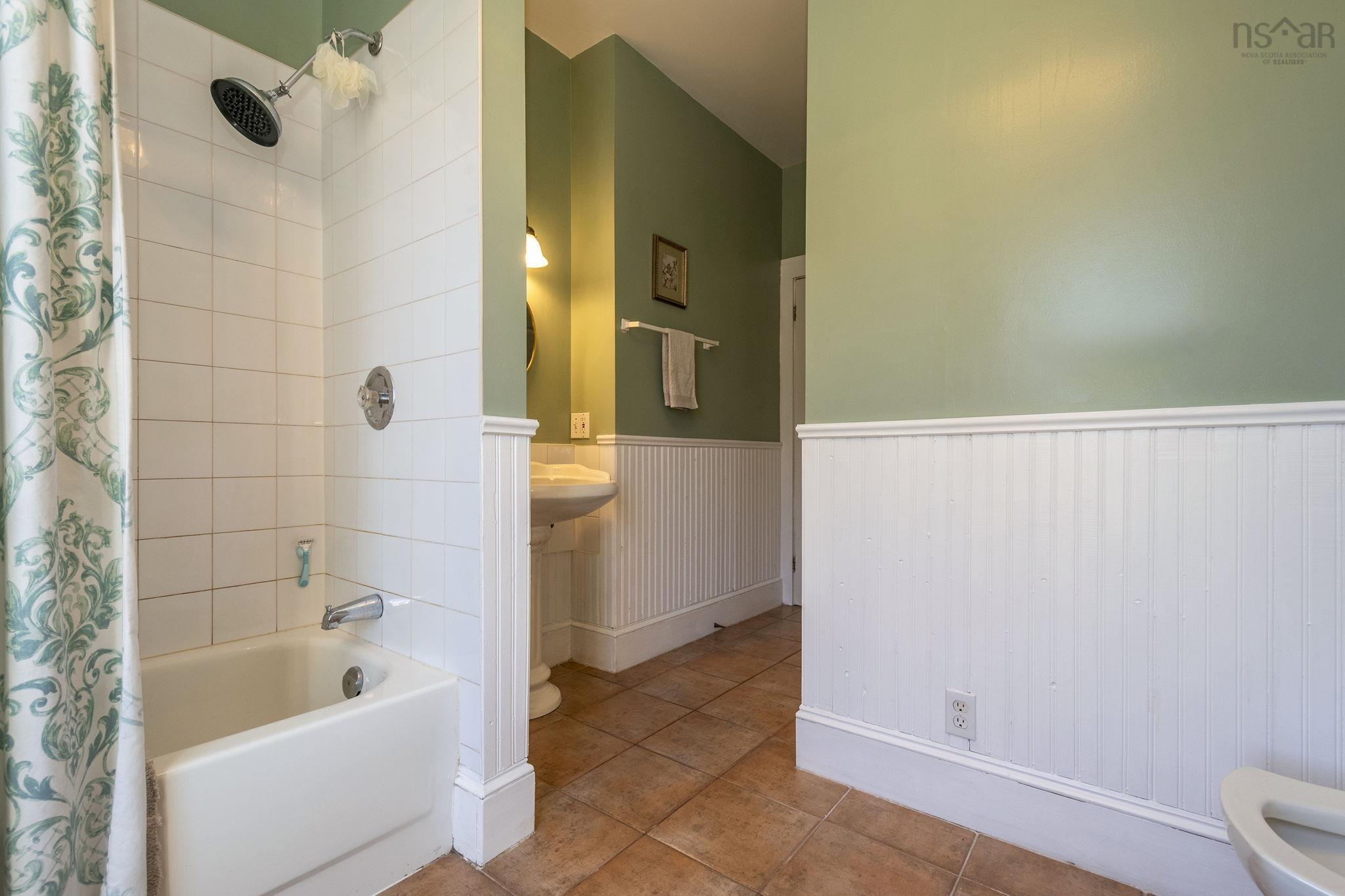 $697,000.00: 17 Avon Street, Hantsport