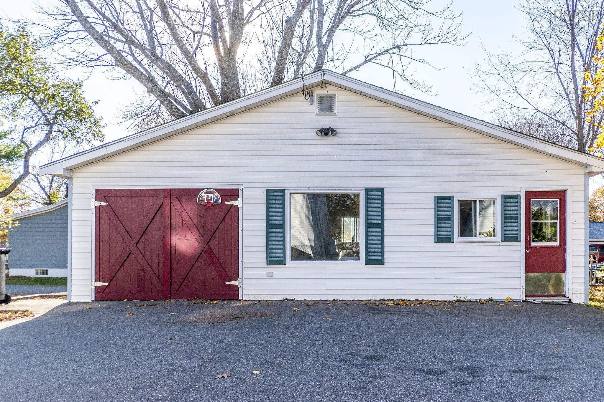 $697,000.00: 17 Avon Street, Hantsport