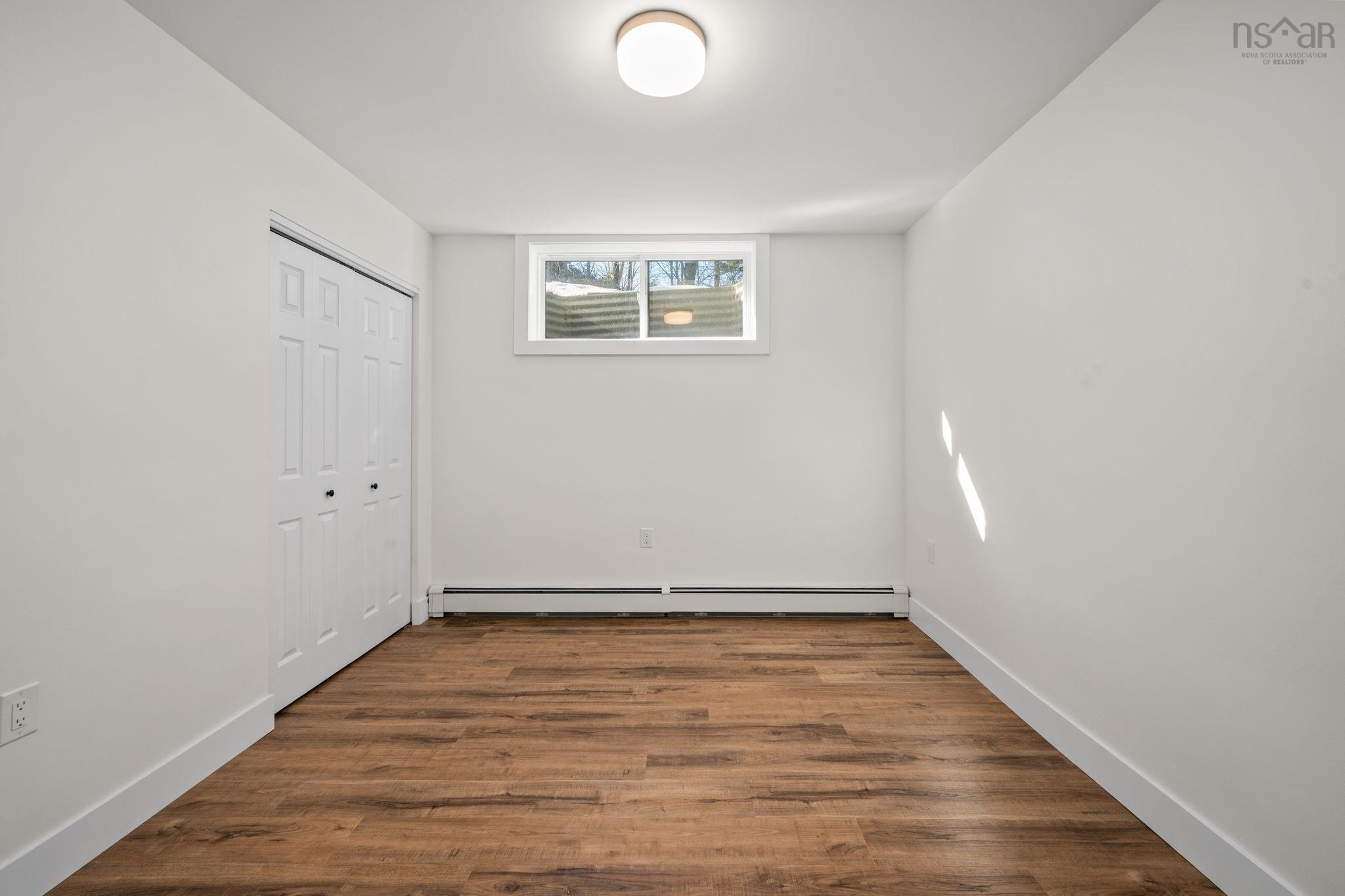 $649,900.00: 196 Lacewood Drive, Halifax Regional Municipality