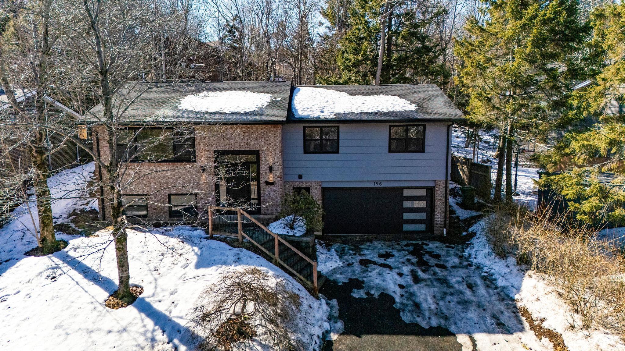 $649,900.00: 196 Lacewood Drive, Halifax Regional Municipality